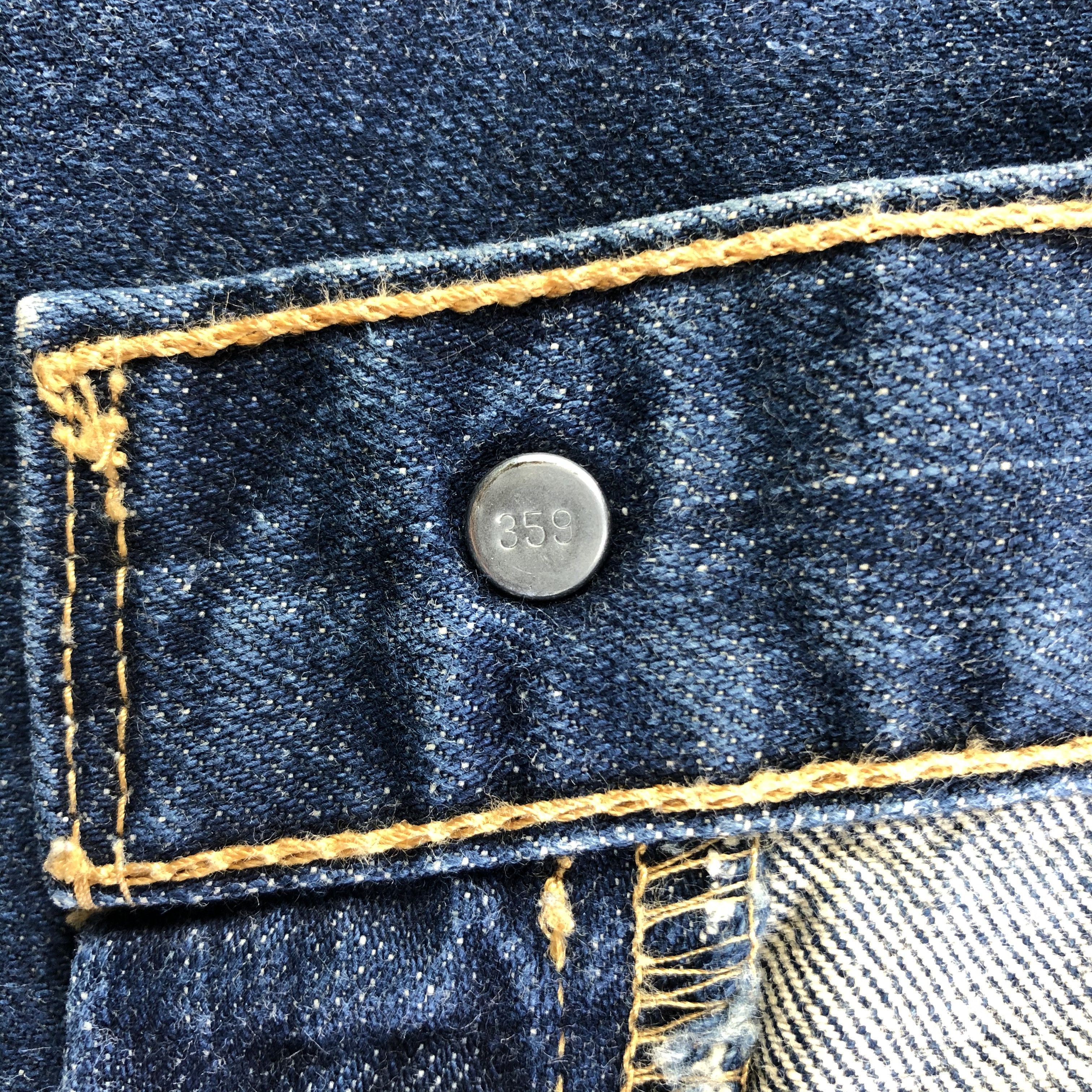 Levi's Vintage 90s Blue Wash Levis 501 Jeans-J2823 Size US 33 - 7 Thumbnail