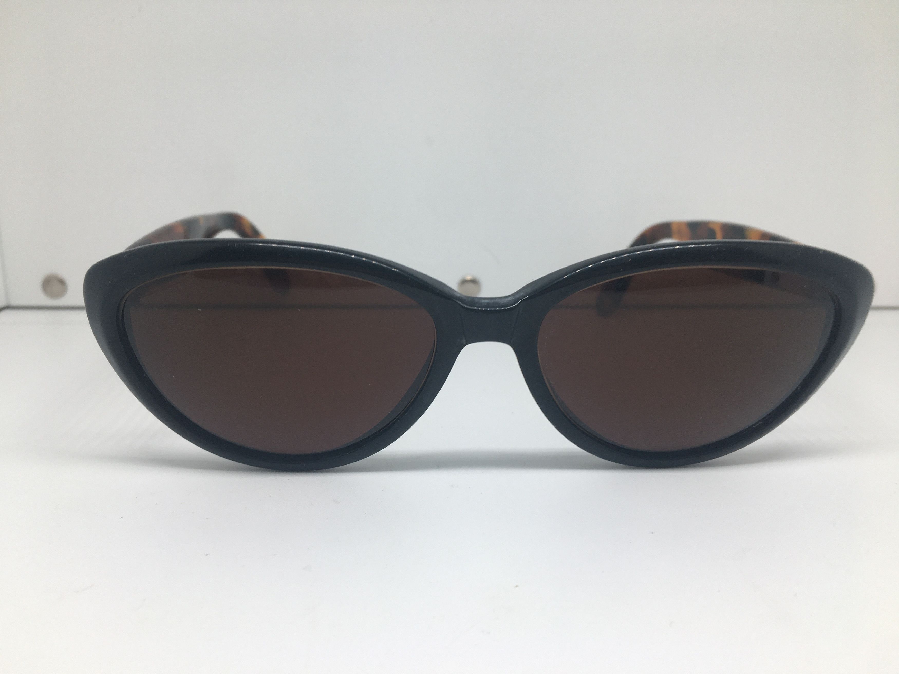 Calvin Klein Vintage Calvin Klein Cateye Sunglasses Frame Made in Italy Size ONE SIZE - 1 Thumbnail