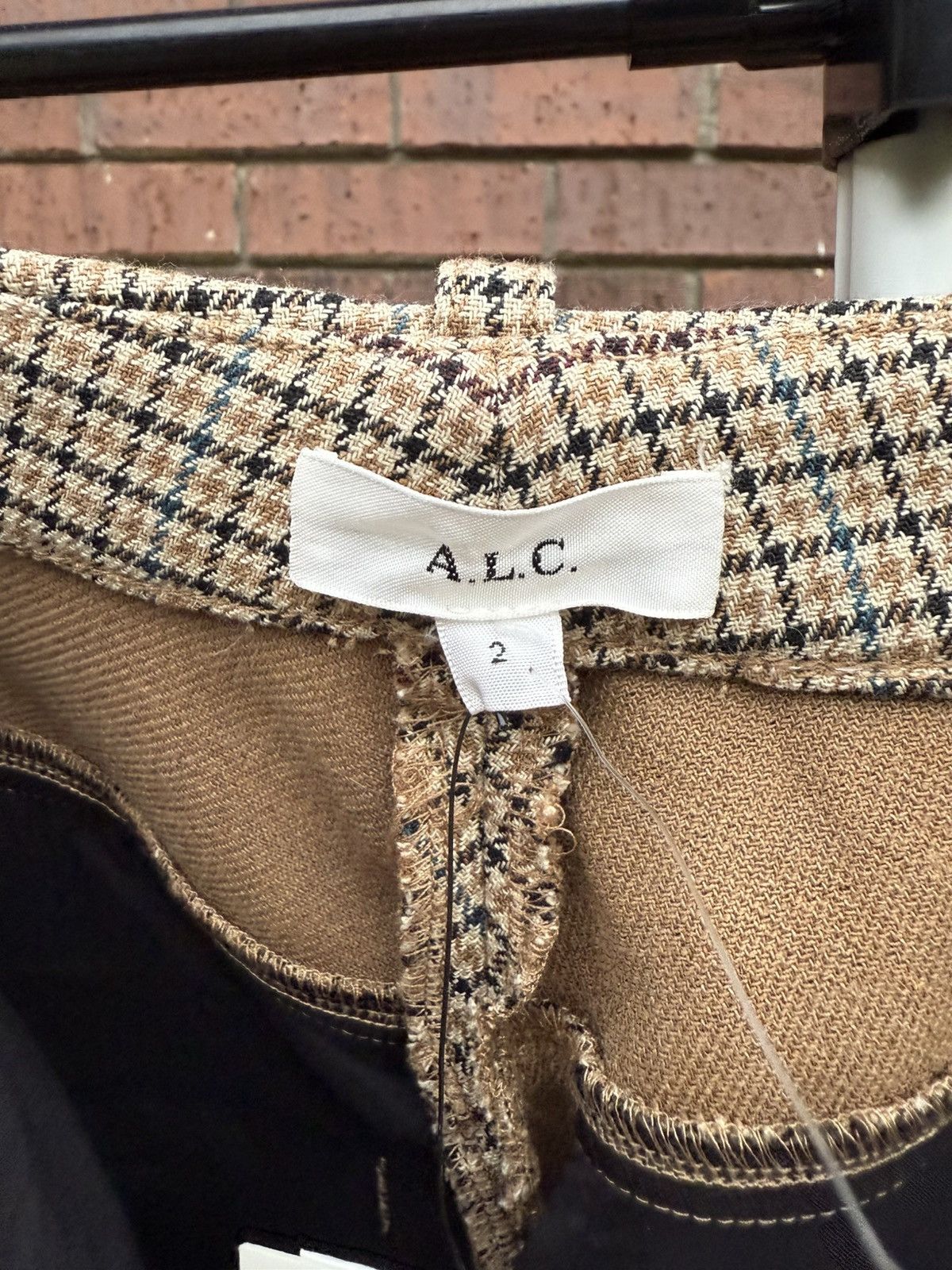 A.L.C. A.L.C. Women’s Edwin Pants Tan Split Leg Houndstooth Size 2 Size 26" / US 2 / IT 38 - 10 Thumbnail