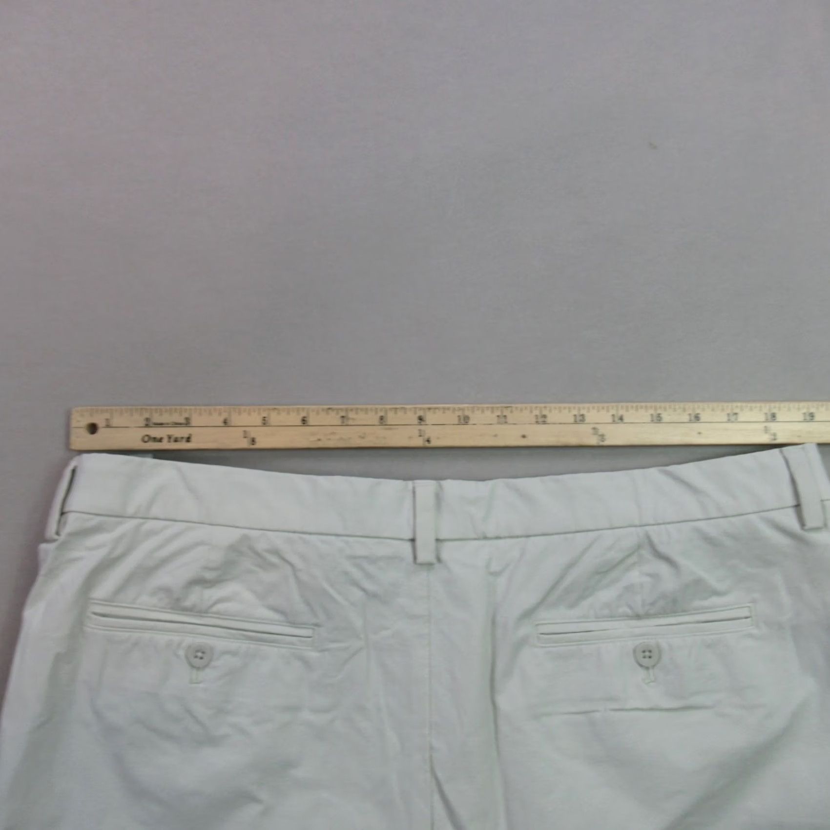 Vineyard Vines Vineyard Vines Shorts Mens 38 White Chino Pockets Hiking Lightweight Shirt Pocket? Size US 38 / EU 54 - 6 Thumbnail