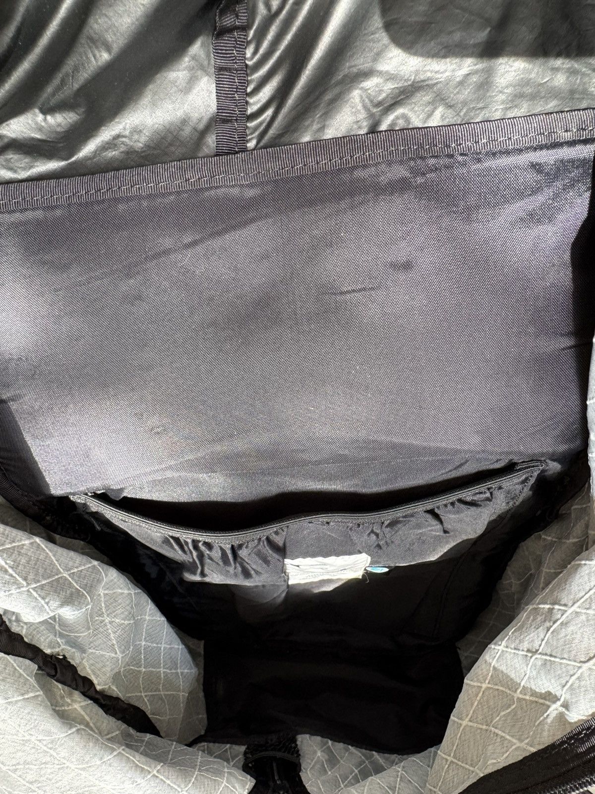 And Wander and wander XPac 30L Backpack Black Waterproof Zip Rain Cover Size ONE SIZE - 8 Thumbnail