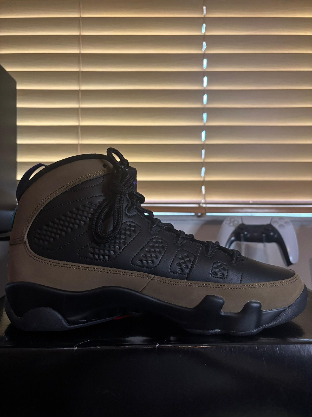 Jordan Brand Nike Air Jordan 9 Retro 'Olive Concord' Size US 11 / EU 44 - 1 Thumbnail