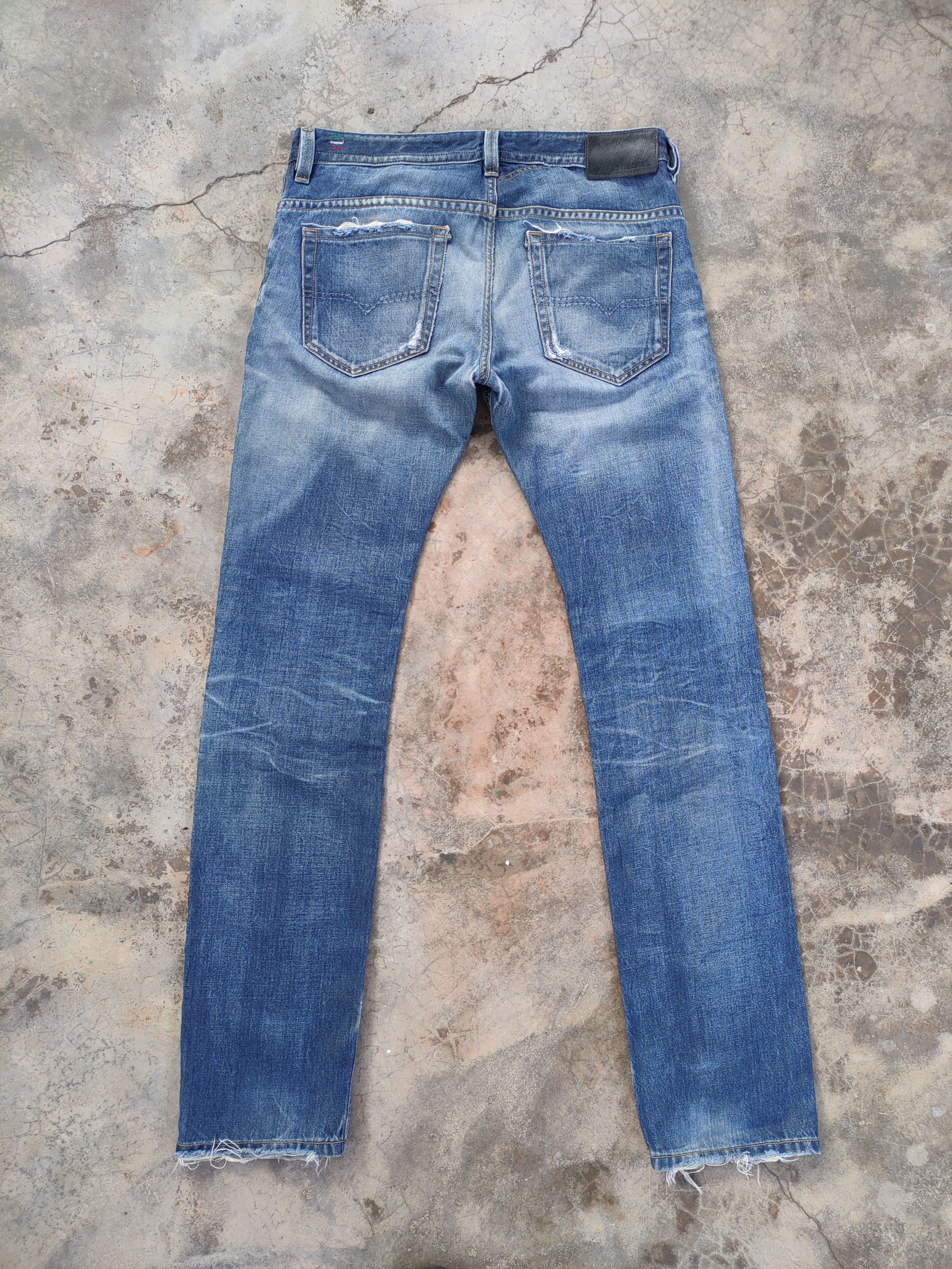 Diesel W33 VINTAGE DIESEL FADED DISTRESSED DENIM JEAN PANTS Size US 33 - 9 Thumbnail