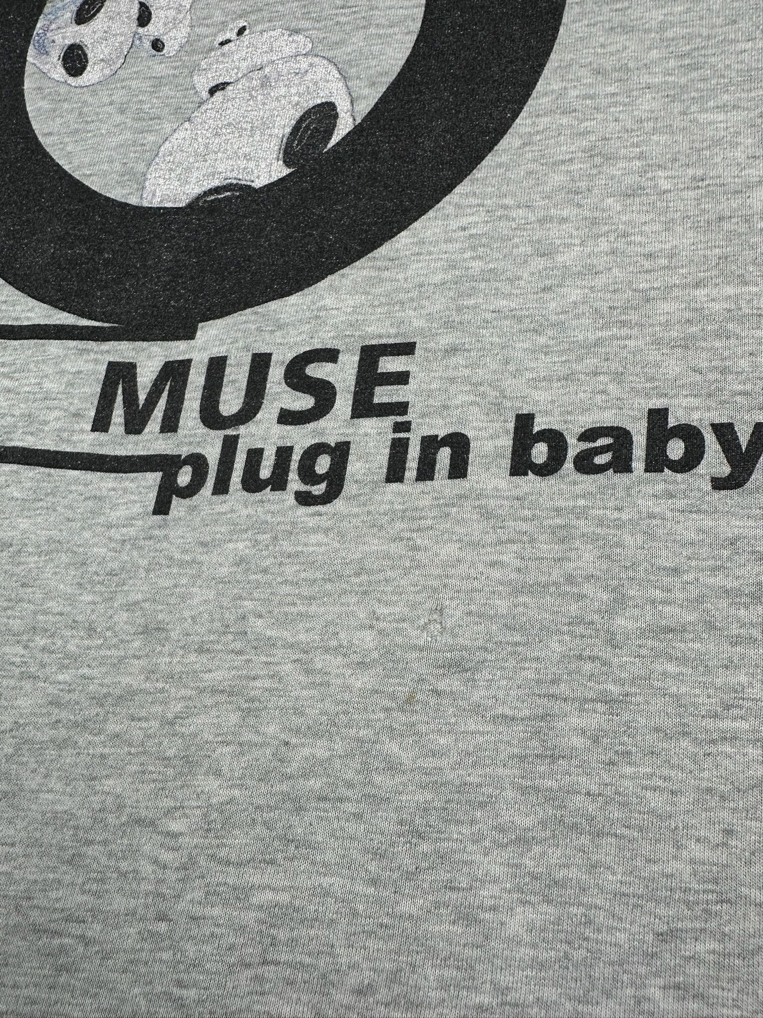 Band Tees Vintage Muse Band Tshirt size M plug in baby alien ufo Size US M / EU 48-50 / 2 - 6 Thumbnail