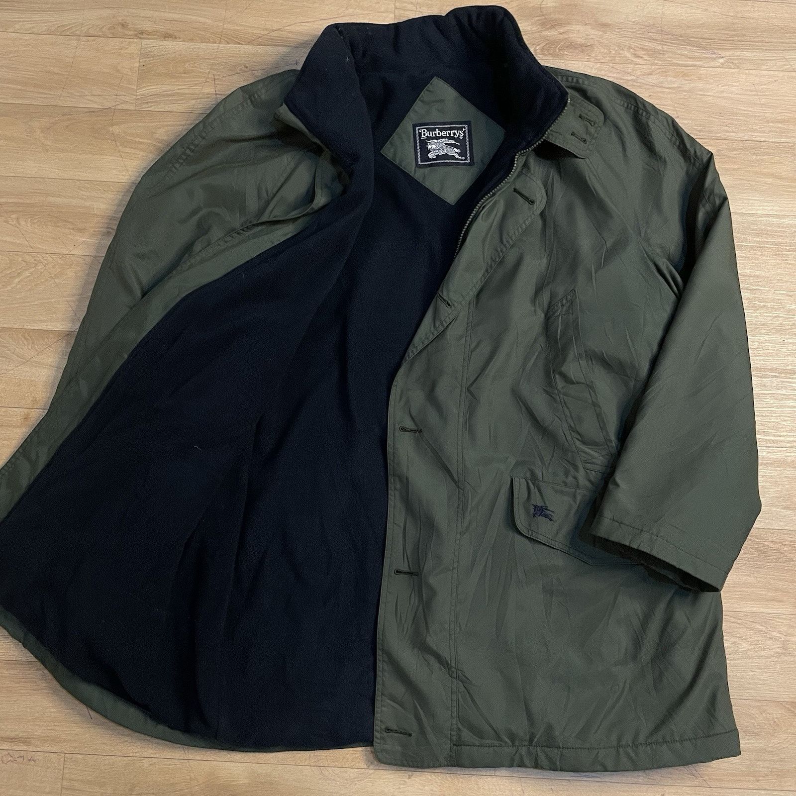 Burberry VINTAGE BURBERRY Jacket winter hooded men's GREEN OLIVE Size US XL / EU 56 / 4 - 1 Thumbnail