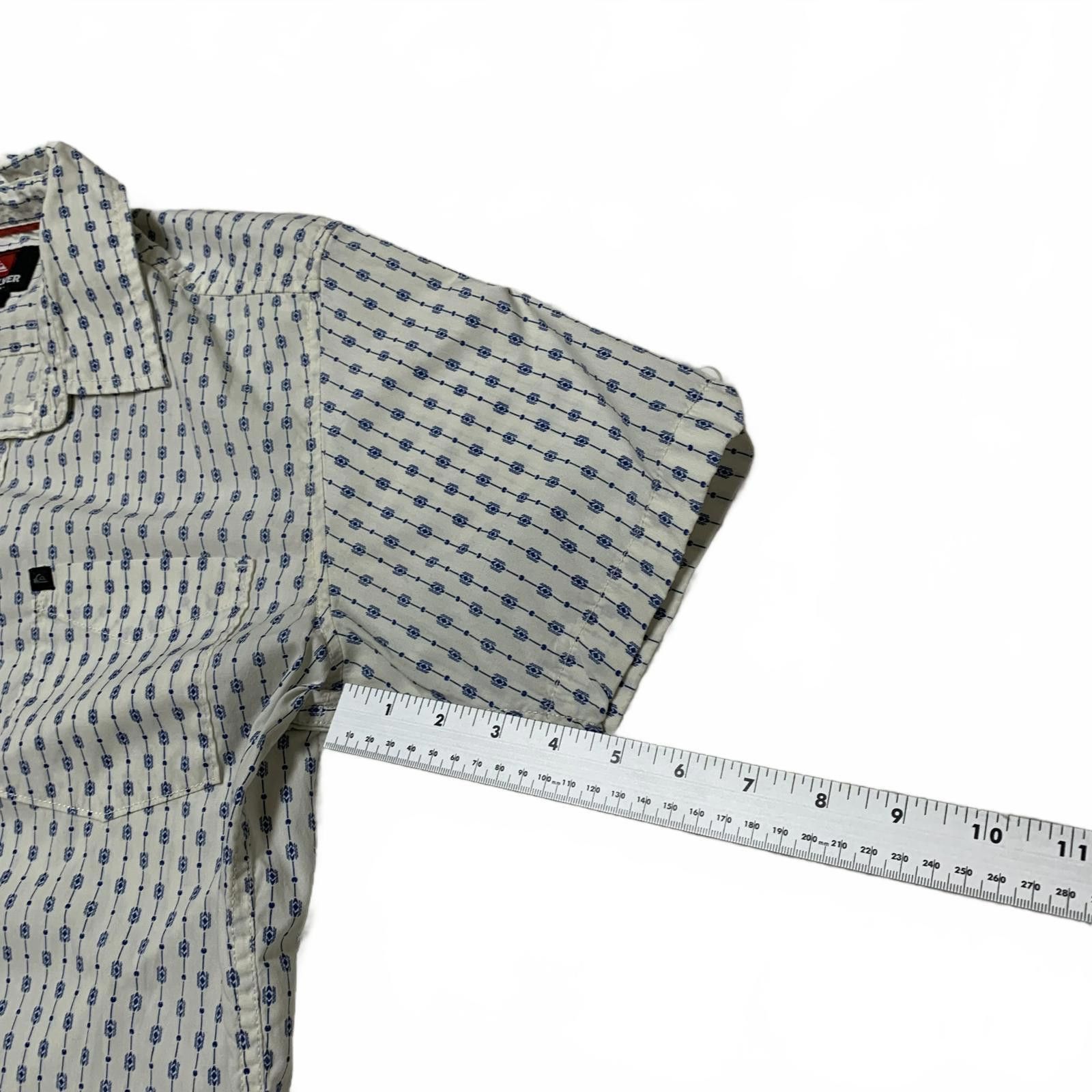 Quiksilver Quiksilver Men's Small Off-White Short Sleeve Shirt Size US S / EU 44-46 / 1 - 10 Thumbnail