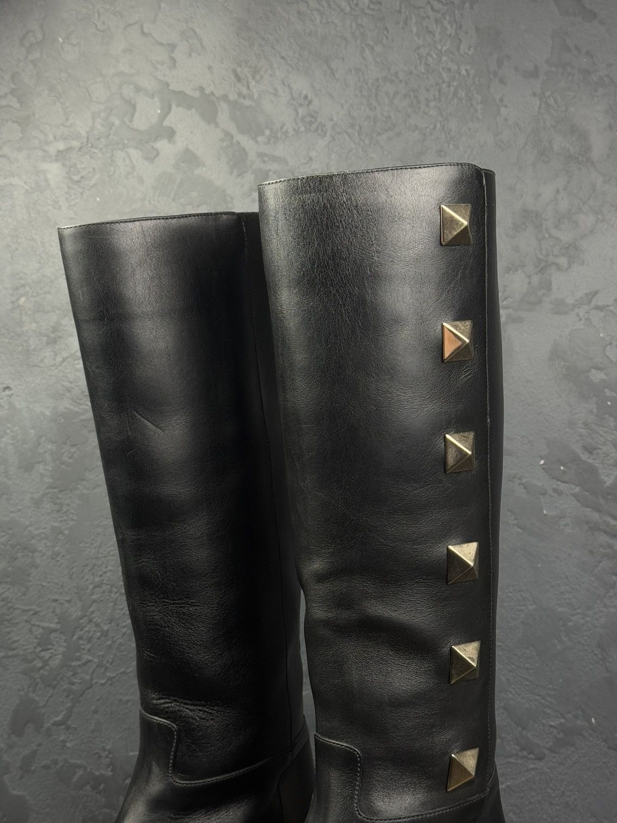 Valentino Valentino Garavani Rockstud Black Leather Women’s Knee Boots Size US 8 / IT 38 - 2 Thumbnail