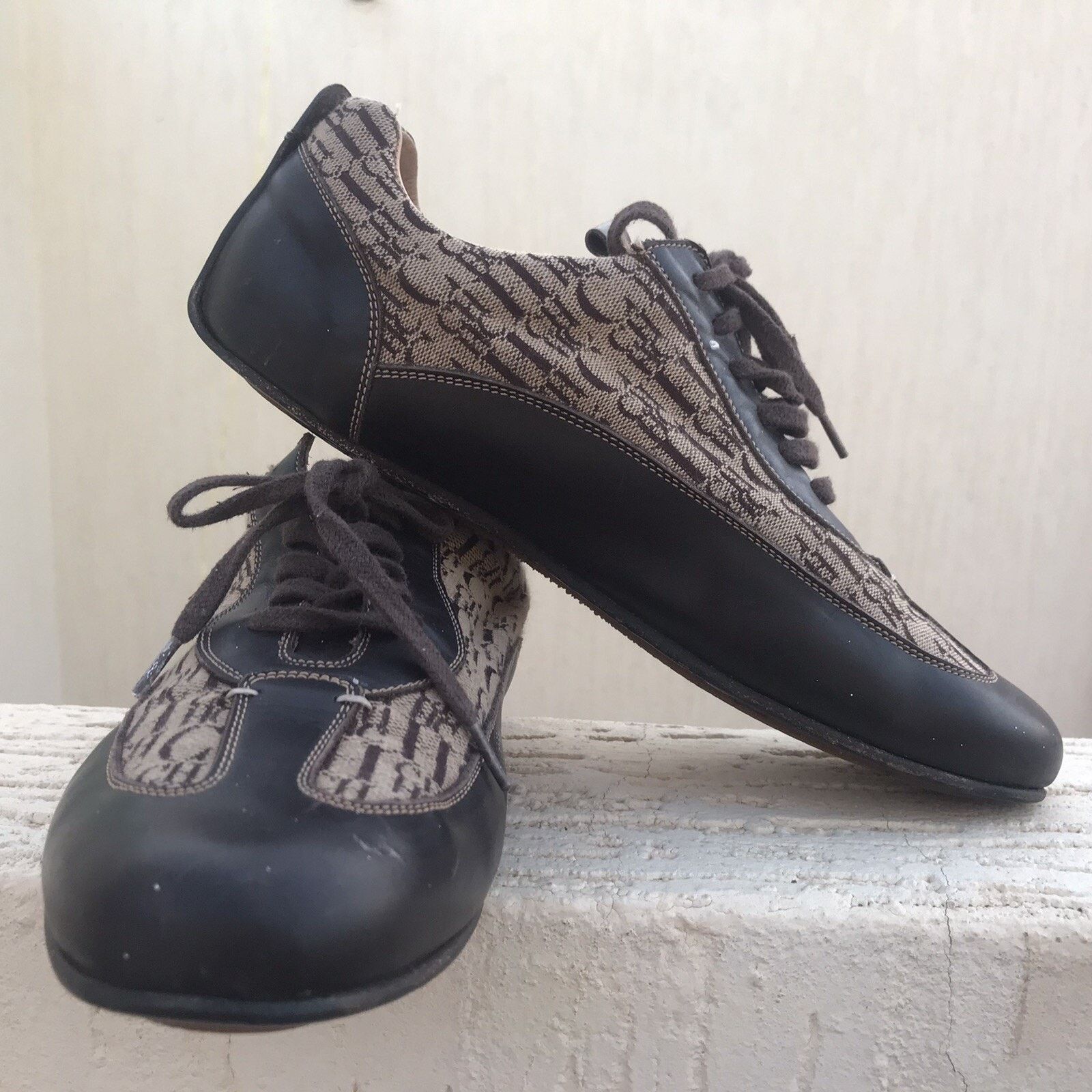 Carolina Herrera Carolina Herrera canvas leather shoes brown WOmen size 9US Size US 9 / IT 39 - 2 Thumbnail