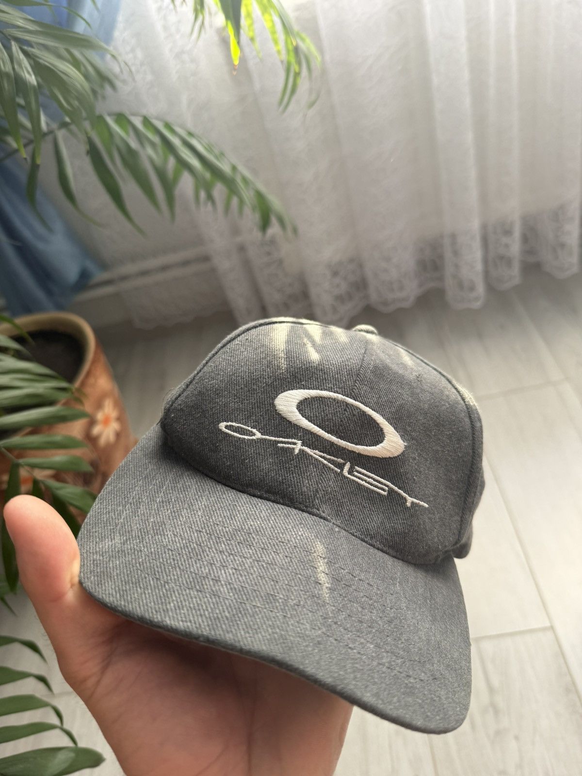 Vintage Vintage Oakley 90ʼs kap logo made in USA cap Size ONE SIZE - 1 Thumbnail