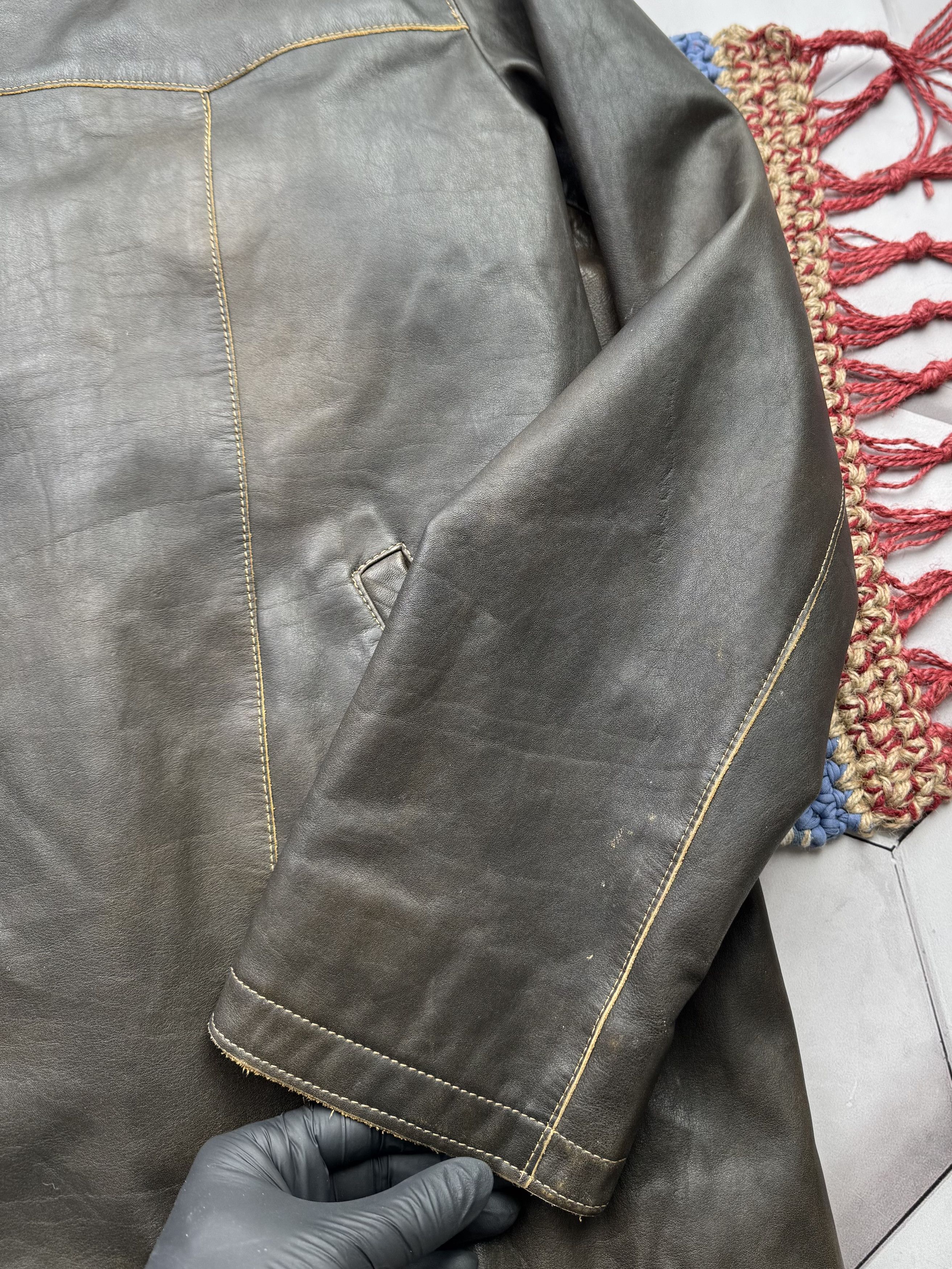 Vintage Vintage Faded Effect Leather Jacket (E4) Size US XXL / EU 58 / 5 - 4 Thumbnail