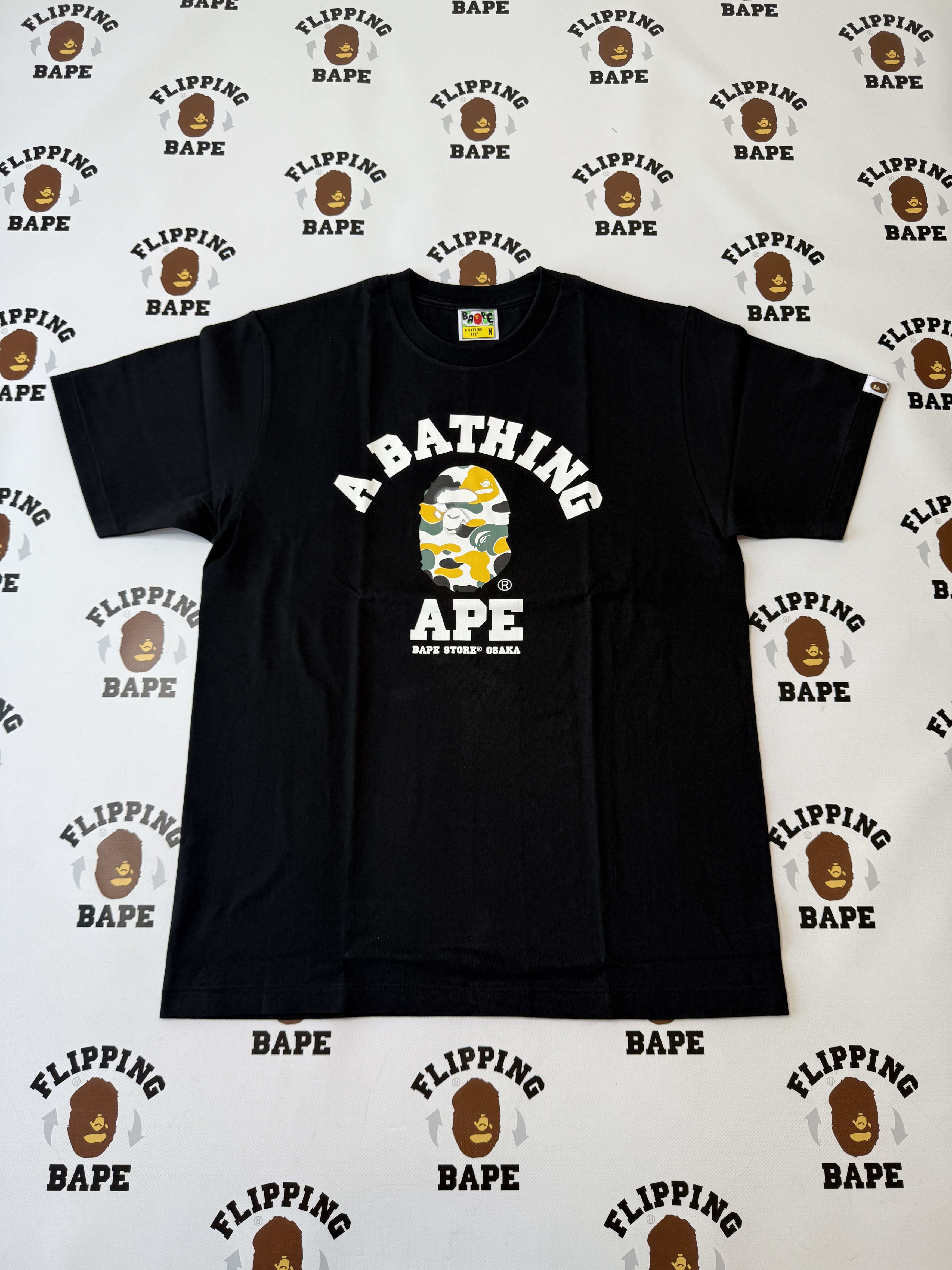 Bape BAPE STORE OSAKA CAMO COLLEGE TEE Size US M / EU 48-50 / 2 - 1 Thumbnail