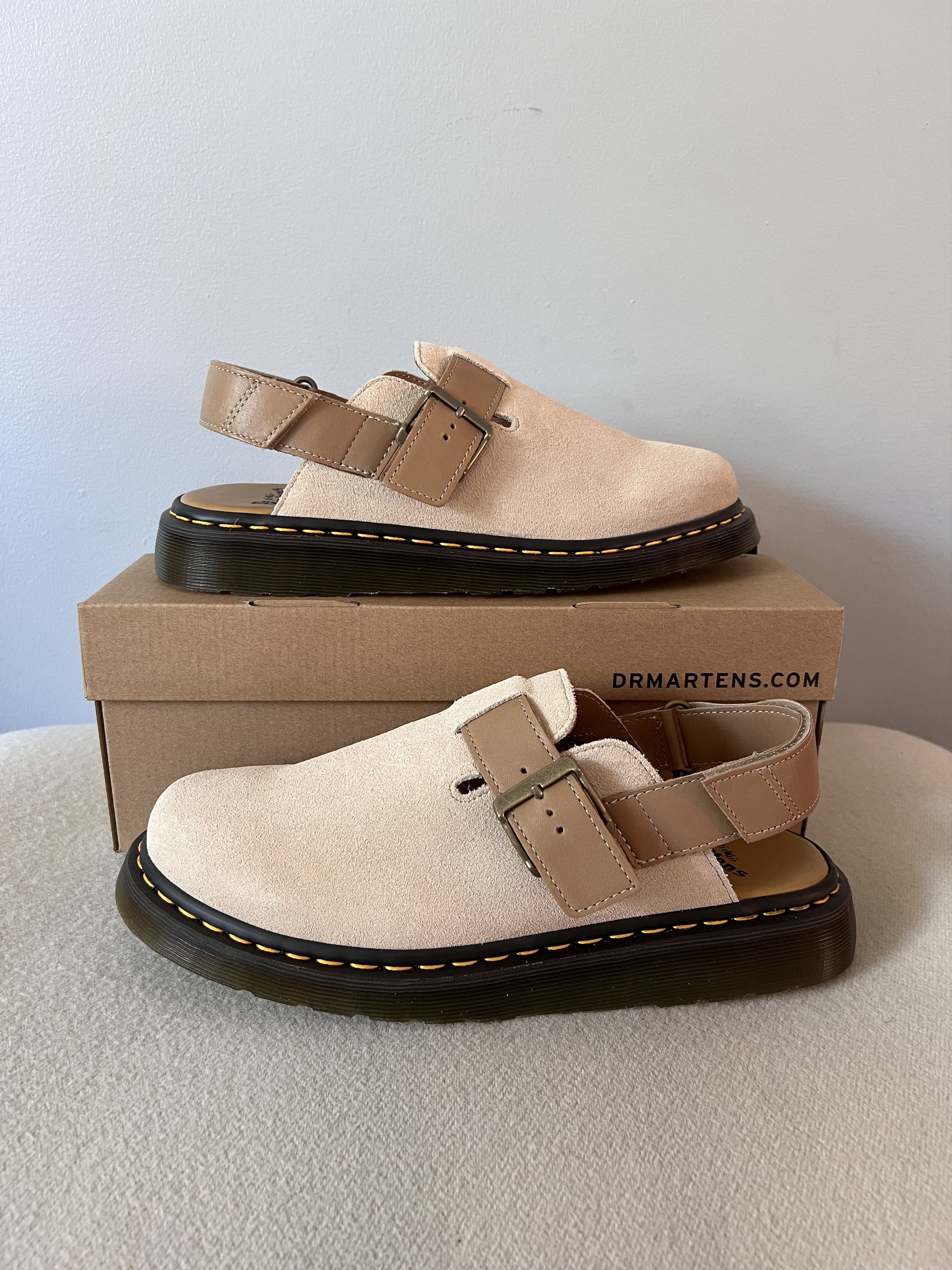 Dr. Martens Dr. Martens Jorge II Sandals in Parchment Beige Suede Size US 12 / EU 45 - 2 Thumbnail