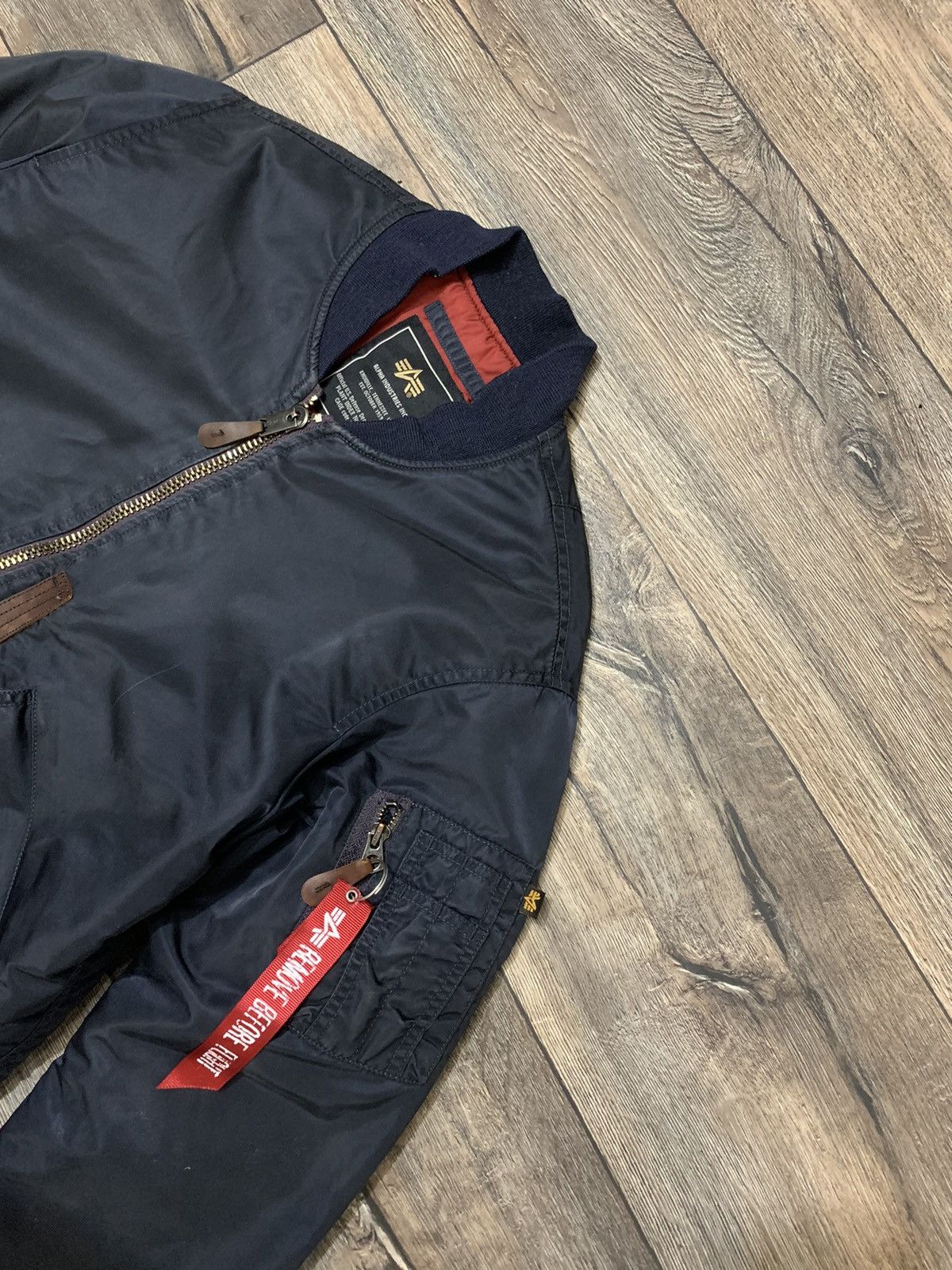 Alpha Industries × Vintage Alpha Industries Vintage Flight Military Nylon Bomber Jacket Size US S / EU 44-46 / 1 - 3 Thumbnail