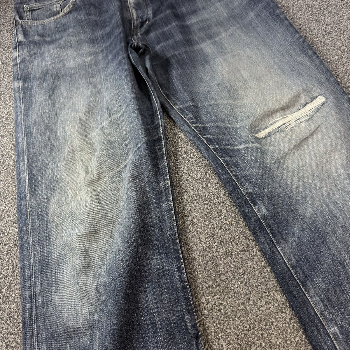 Jun Takahashi Vintage Archive Japanese Denim Uniqlo Natural Fit Wideleg Size US 36 / EU 52 - 4 Thumbnail