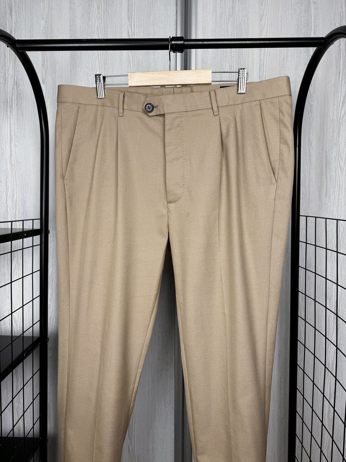 Allsaints AllSaints Cropped Trousers Beige Tallis Pleated Cotton Wool Size US 40 / EU 56 - 3 Thumbnail