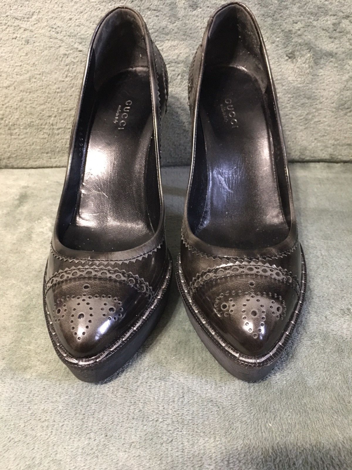 Gucci Gucci Two Tone Brogue Leather Cap Toe Platform Pumps EU38.5 Size US 8.5 / IT 38.5 - 8 Thumbnail