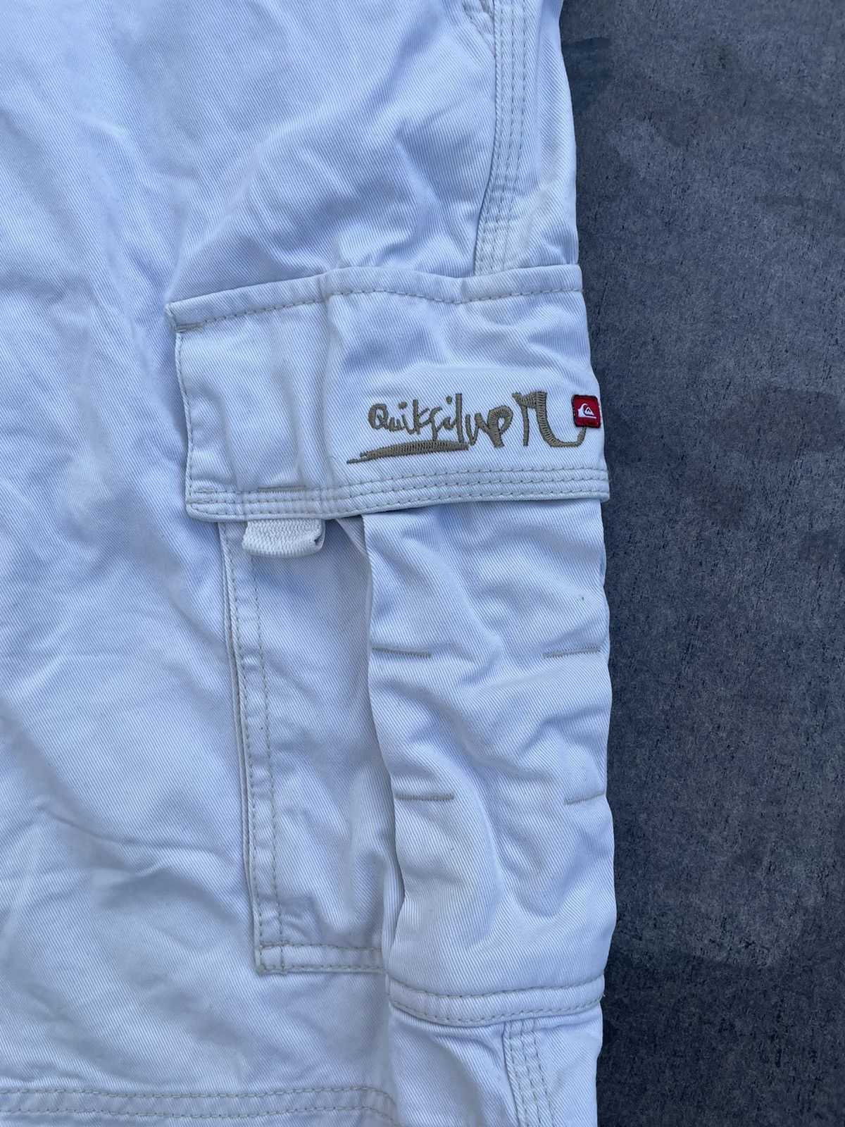 Quiksilver Quicksilver Vintage Cargo Shorts Size US 32 / EU 48 - 4 Thumbnail
