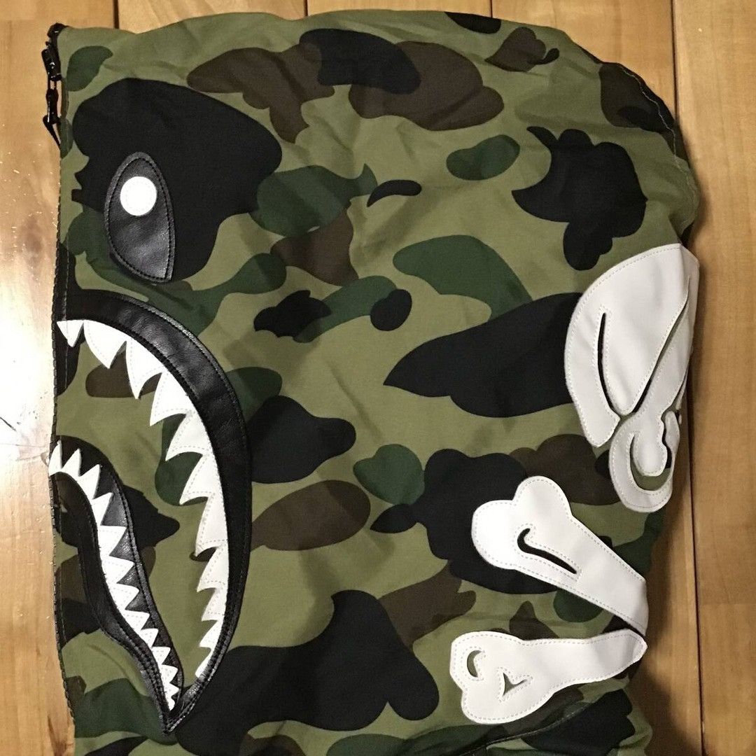 Bape × Neighborhood Neighborhood BAPE camo shark full zip hoodie Down Jacket APE Size US L / EU 52-54 / 3 - 6 Thumbnail