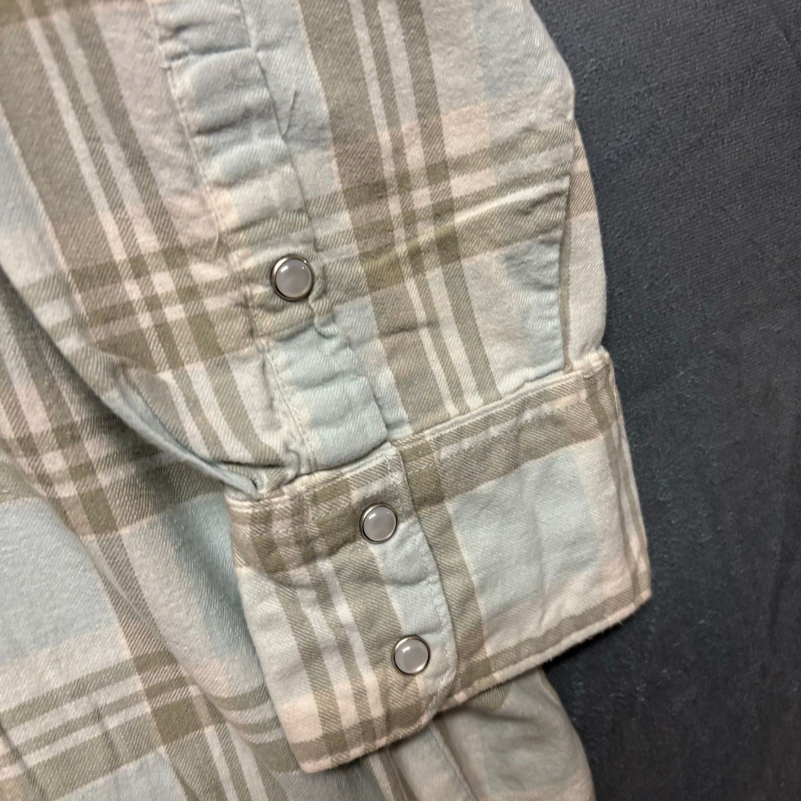 Levi's Levi’s Flannel Plaid Western Shirt Pearl Snaps Men’s XL Size US XL / EU 56 / 4 - 19 Thumbnail