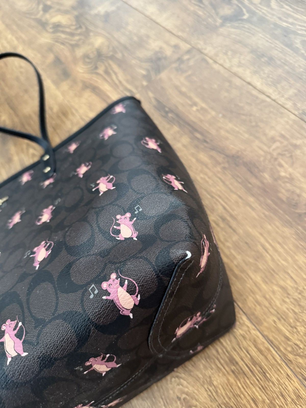 Coach Coach Tote 2 in 1 cat print leather hand bag Size ONE SIZE - 8 Thumbnail