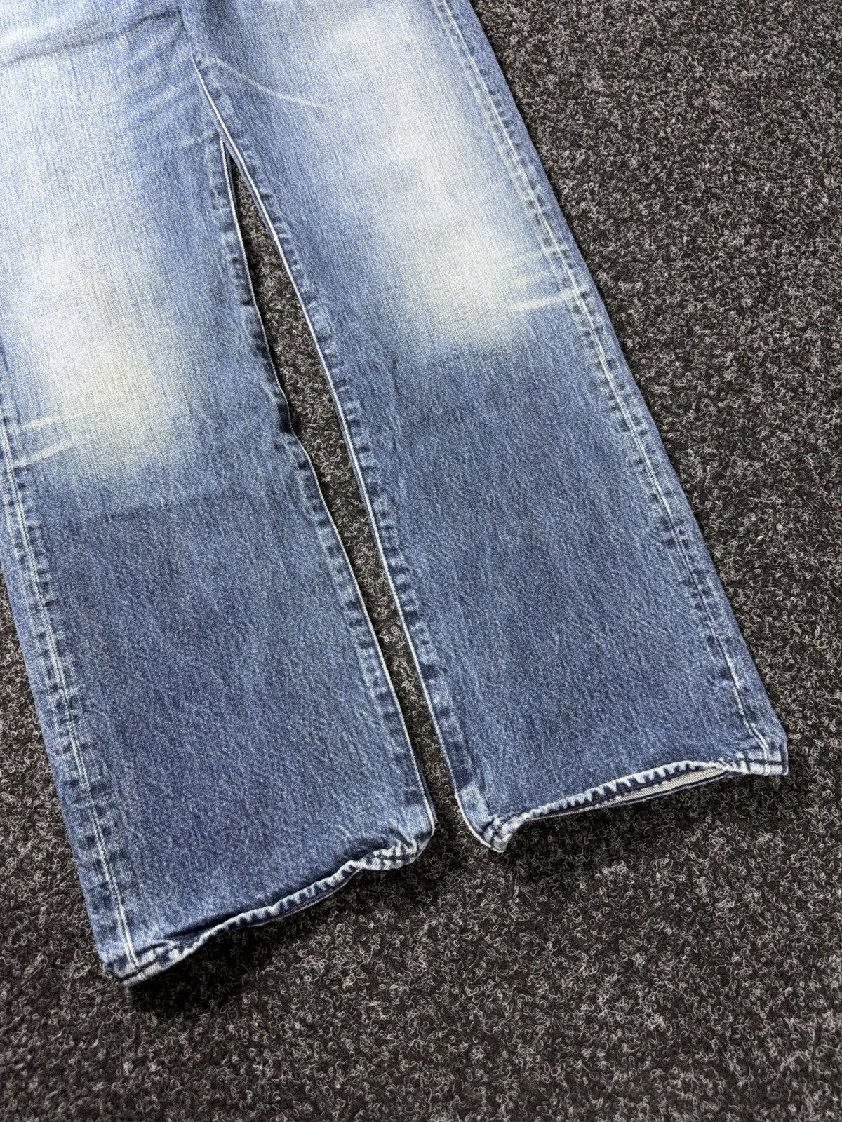 Levi's Levi’s 501 Straight Fit Western USA Cowboy Vibe Denim Jeans Size US 30 / EU 46 - 4 Thumbnail