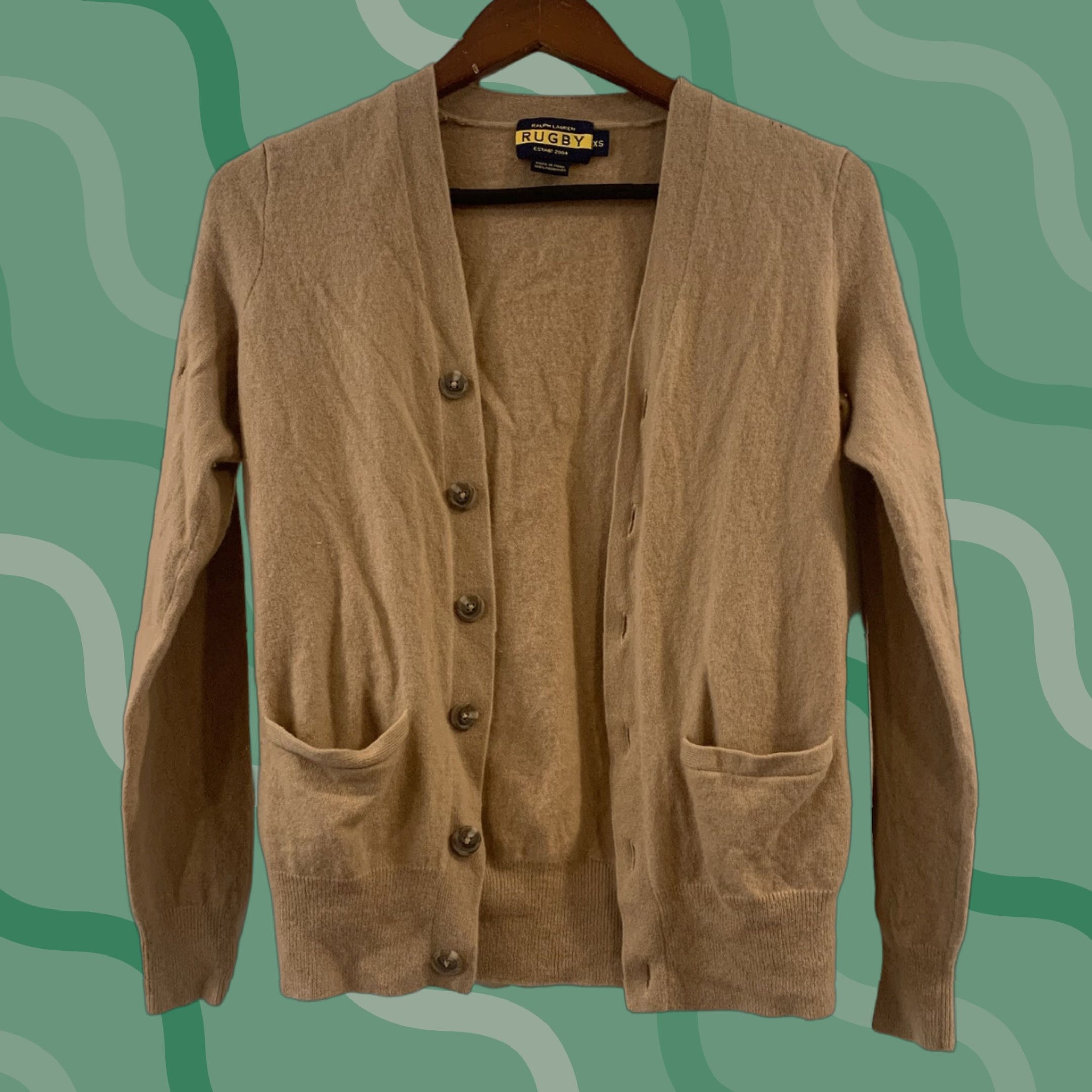 Ralph Lauren Rugby Ralph Lauren Cardigan Sweater XS Women 100% Cashmere Beige V-Neck Button Flawed Skein of Cashmere? Size XS / US 0-2 / IT 36-38 - 1 Thumbnail
