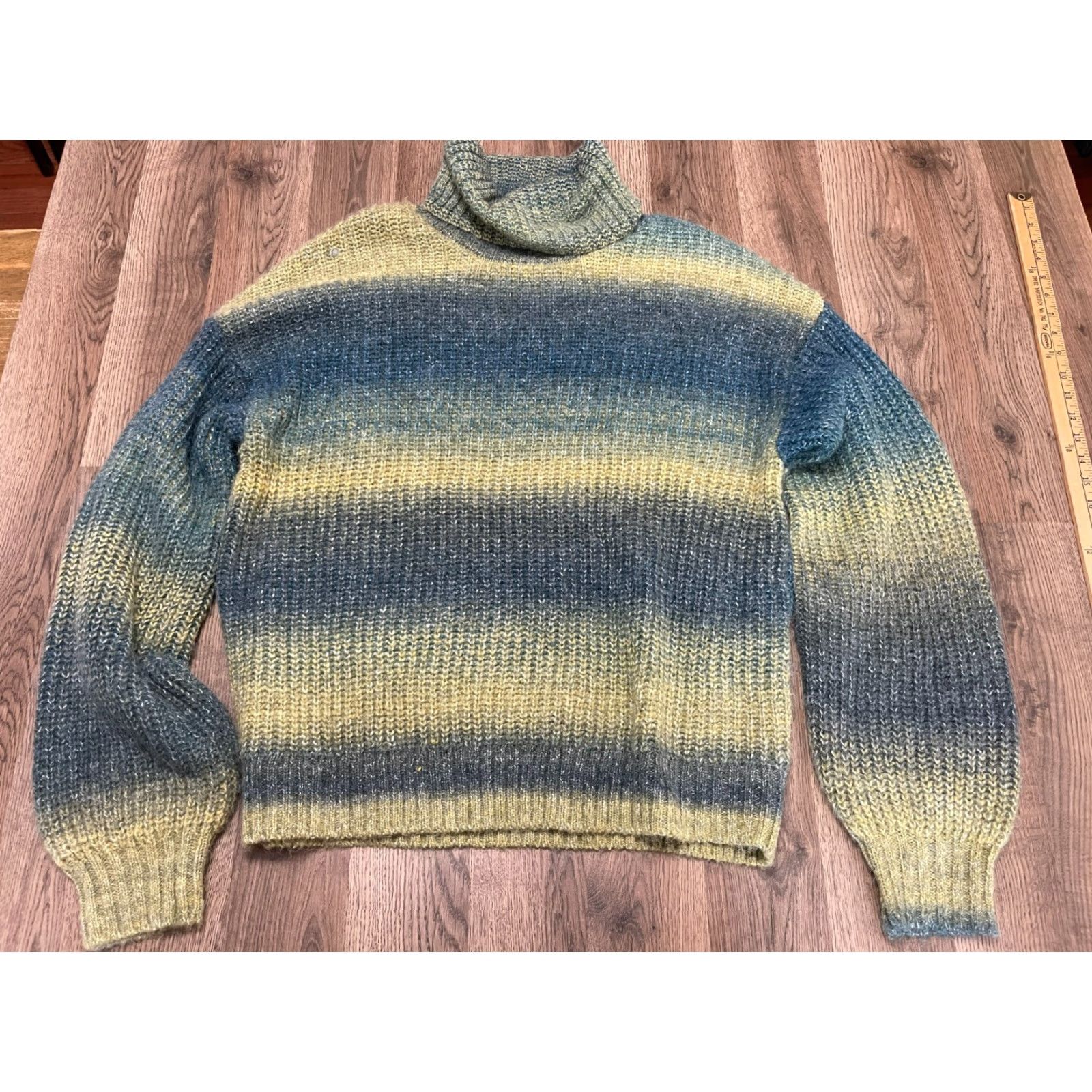 Old Navy Old Navy Sweater Women's XL Tall Green Blue Yellow Pullover Turtleneck Long Sleeve Animal Print Womens Size XL / US 12-14 / IT 48-50 - 2 Thumbnail