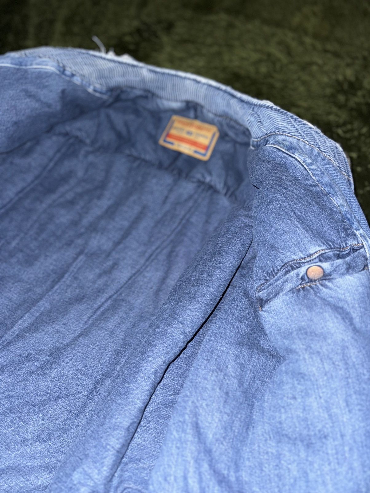 Diesel [XL] Diesel Destroyed Heavyweight Denim Bomber Jacket Size US XL / EU 56 / 4 - 10 Thumbnail