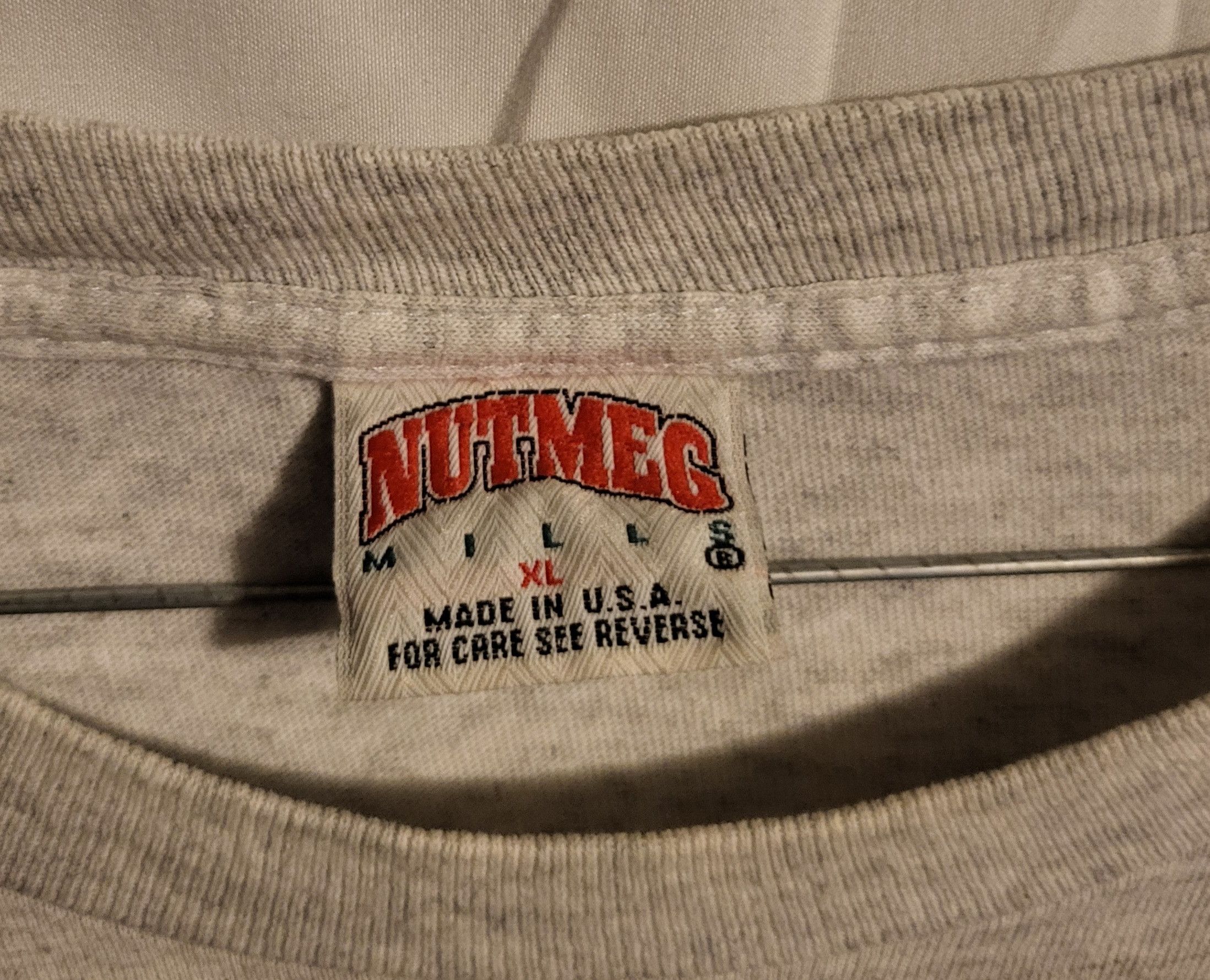 Nutmeg Wisconsin Badgers 3D Emblem T Shirt Size US XL / EU 56 / 4 - 3 Thumbnail