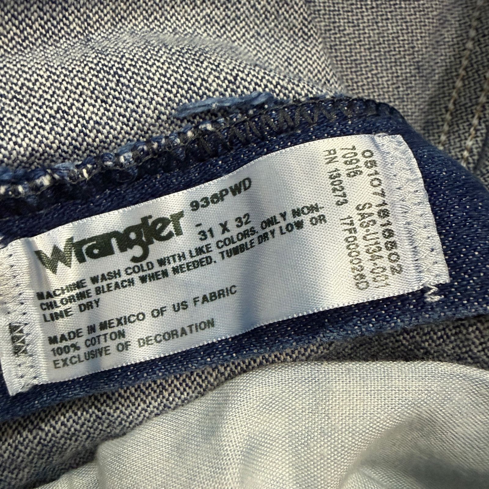 Wrangler Vintage Wrangler Cowboy Cut Slim Fit Jeans Men's 31x32 Blue Size US 31 - 4 Thumbnail