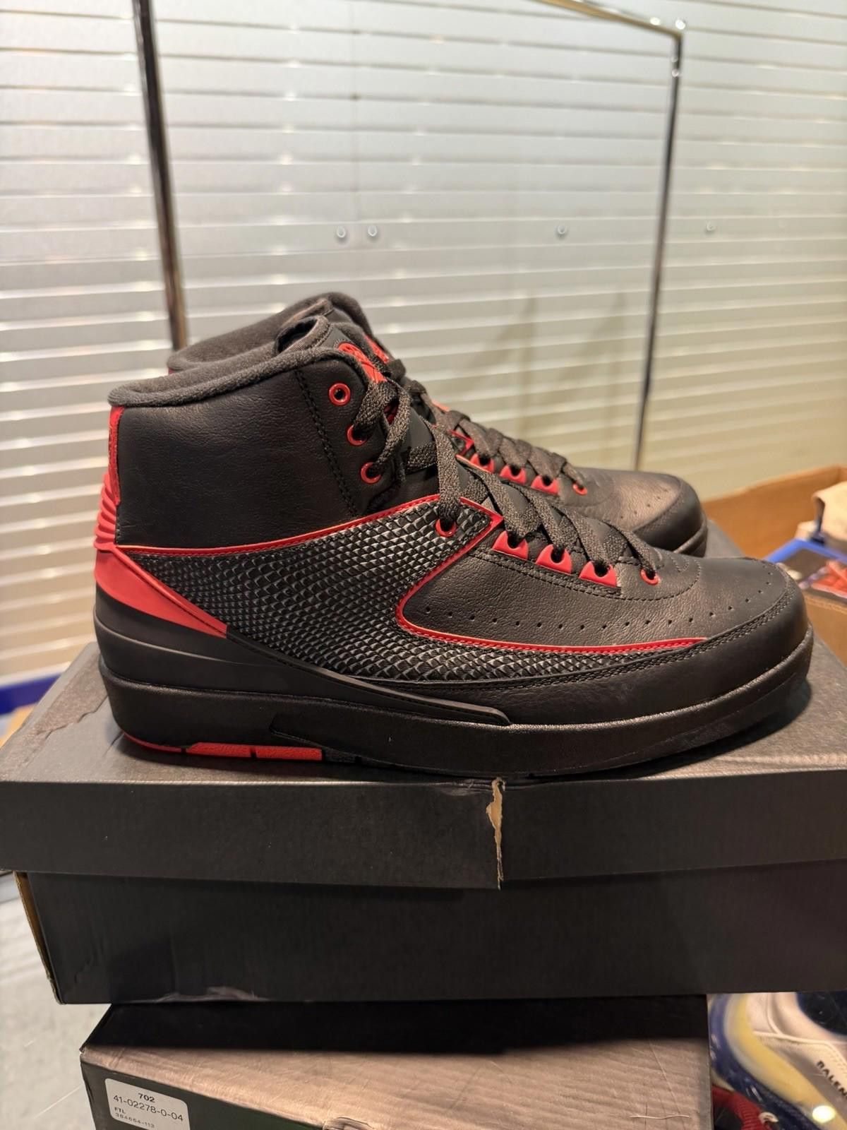 Nike Nike Air Jordan 2 Retro Alternate 87 red Black Sneaker 10 Size US 10 / EU 43 - 1 Thumbnail