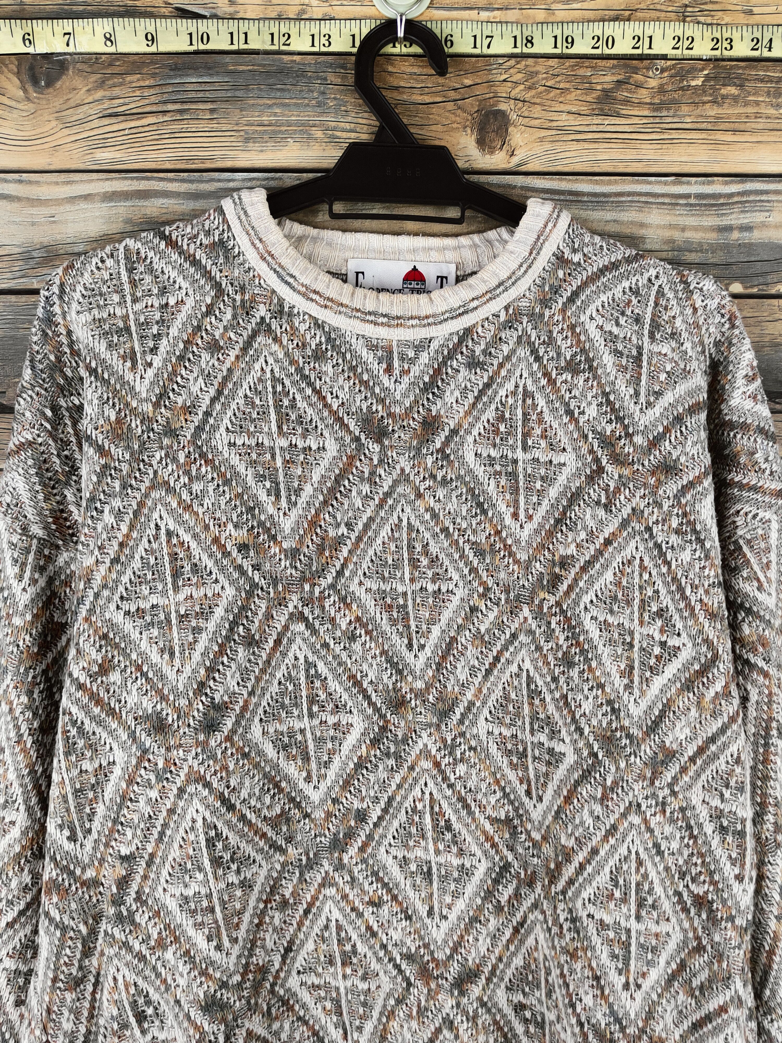 Florence Tricot DL Florence Tricot Beige Knitwear Sweatshirts #46-129 Size US L / EU 52-54 / 3 - 2 Thumbnail