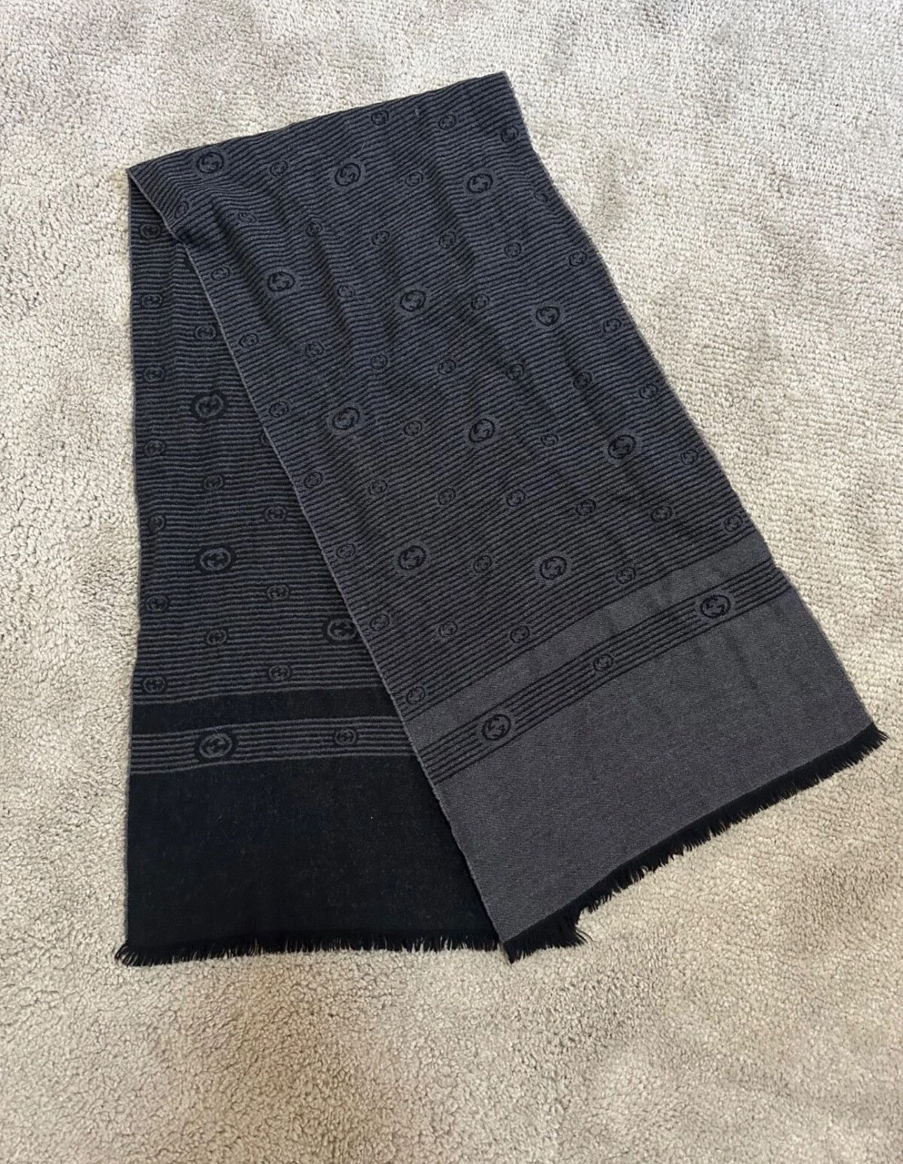 Gucci GUCCI 100% AUTHENTIC MEN/WOMEN WOOL SCARF MONOGRAM Size ONE SIZE - 4 Thumbnail
