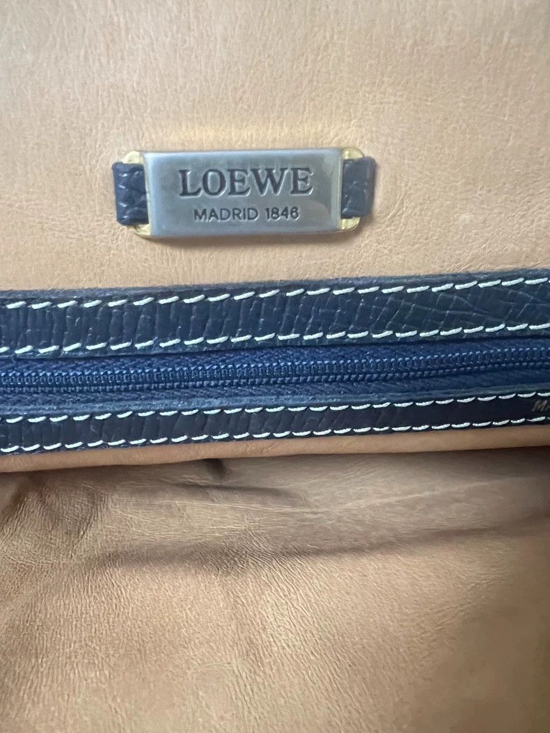 Loewe loewe Pre-loved leaf pack 2503-Nextarrow Size ONE SIZE - 9 Thumbnail