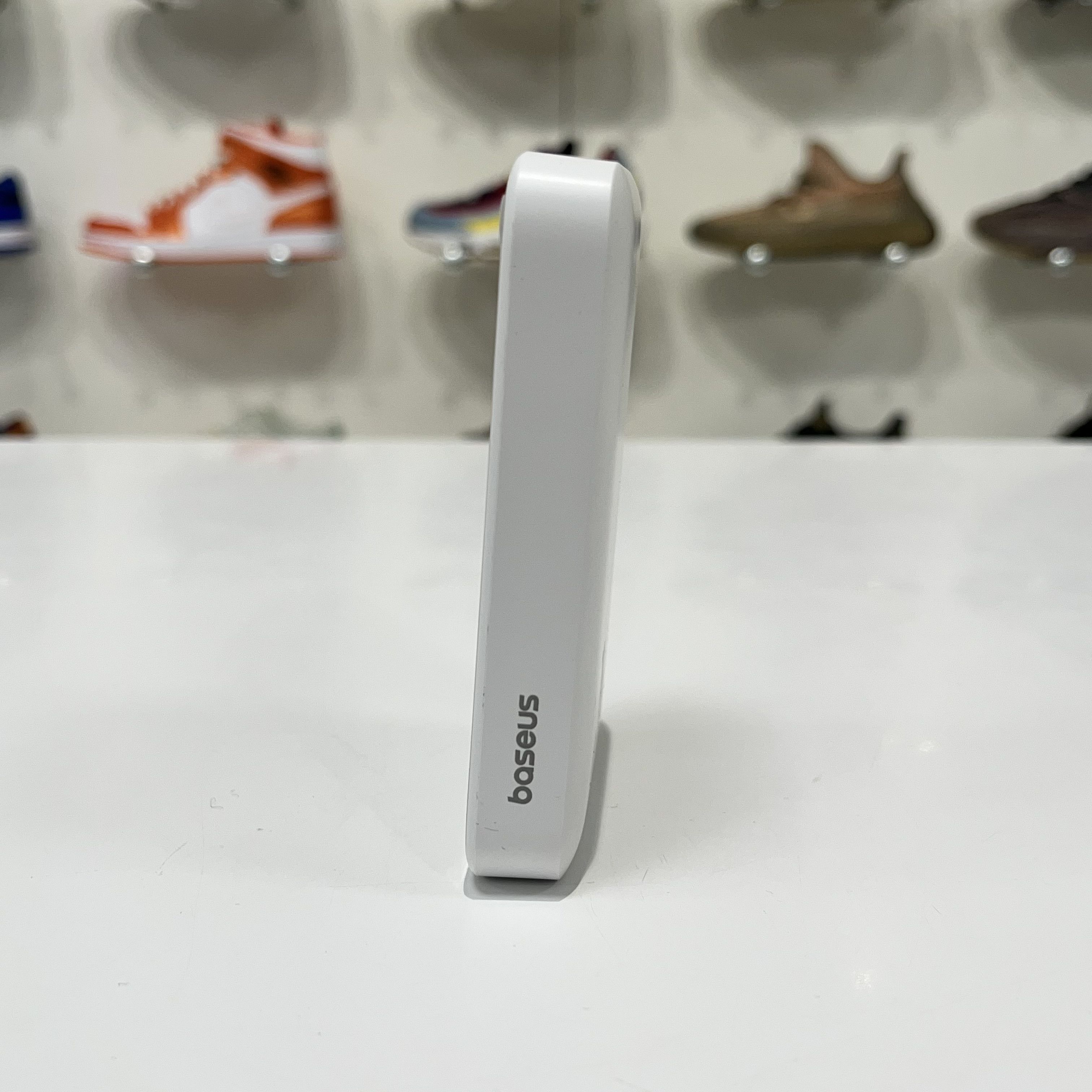 Other Baseus MagSafe Powerbank White Size ONE SIZE - 4 Thumbnail