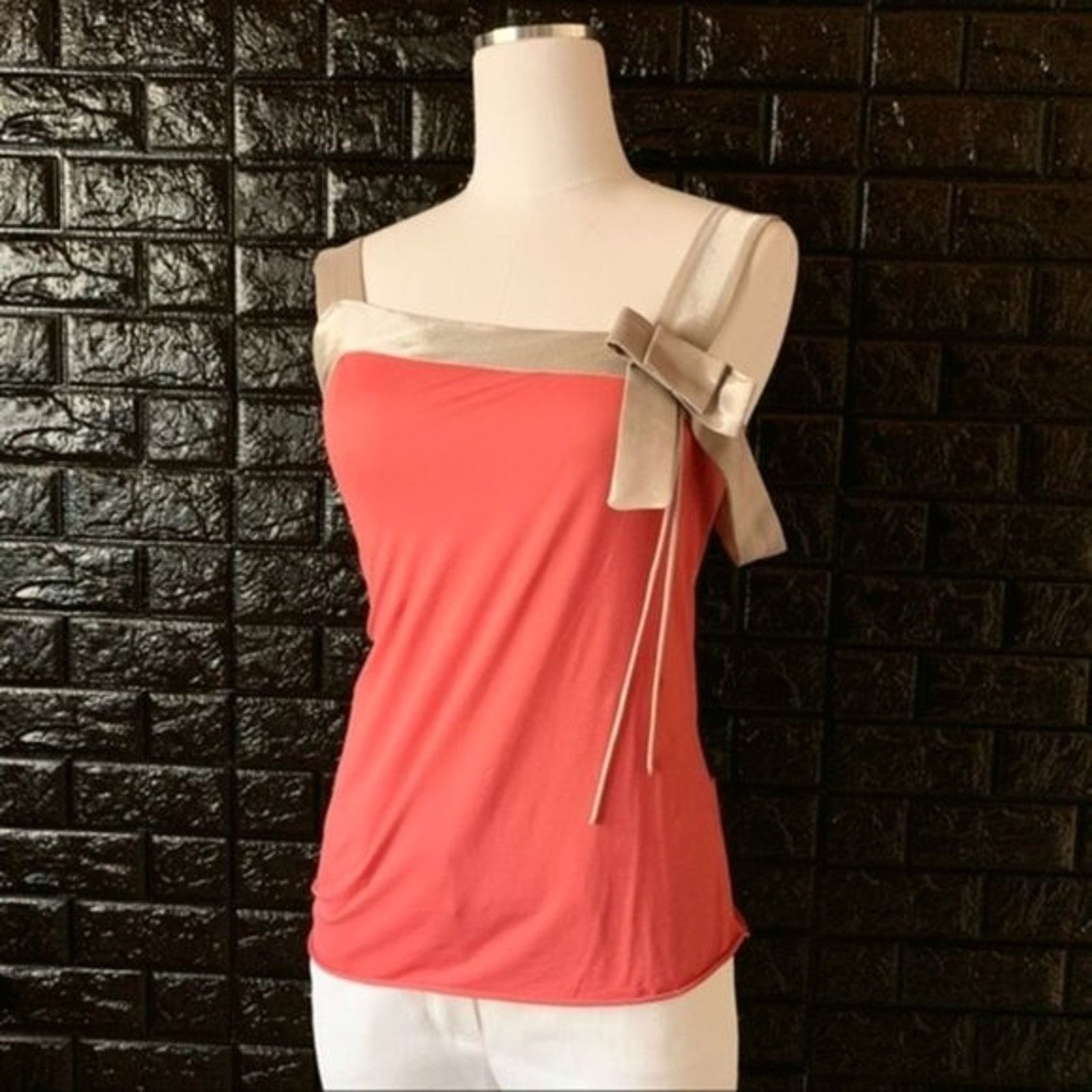 Stella McCartney Stella McCartney Knit Sleeveless blouse with Coral gold bow Size S / US 4 / IT 40 - 2 Thumbnail