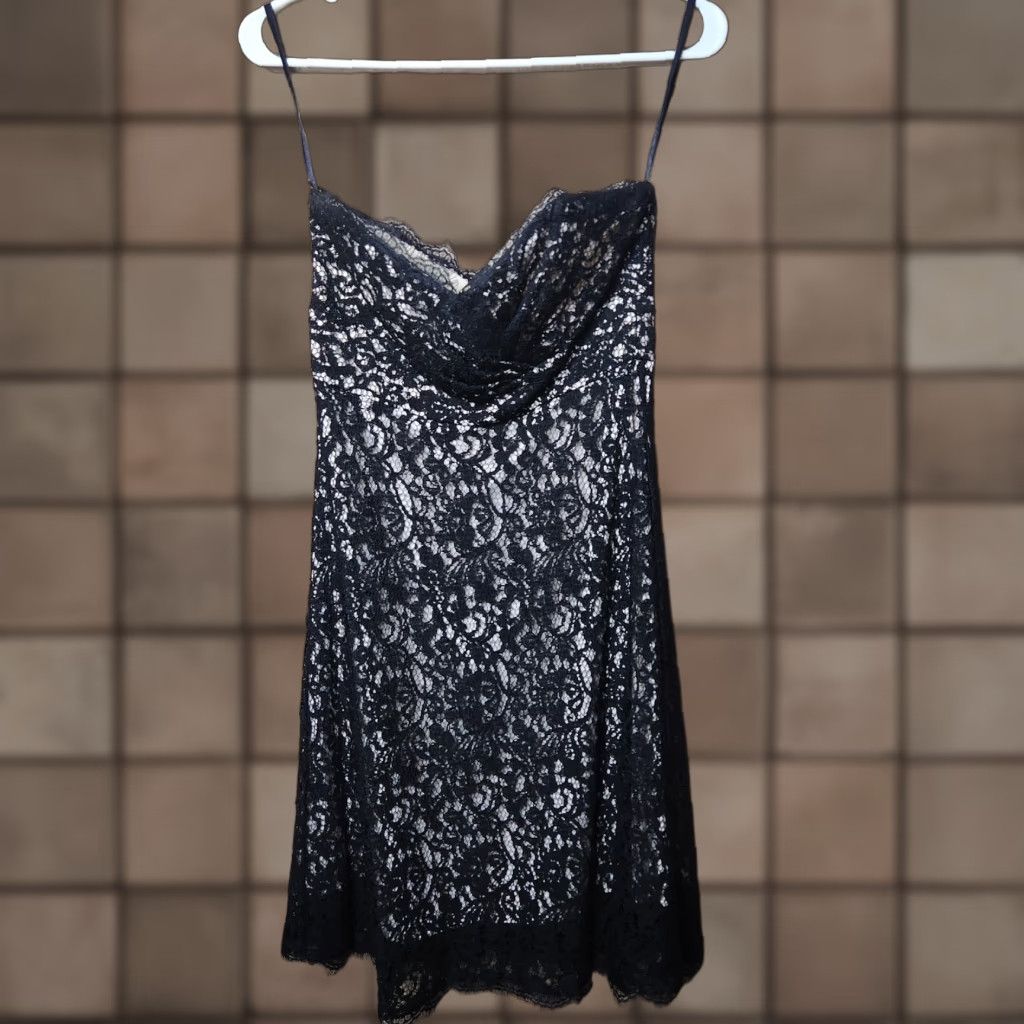White House Black Market Whbm Womens Black Lace Strapless Above Knee Sheath Cocktail Dress |2| Black Lace Strapless Cocktail Dress Womens 2 Size XS / US 0-2 / IT 36-38 - 1 Thumbnail