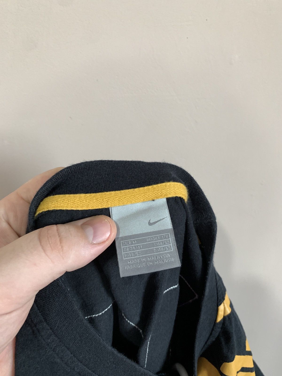 Nike × Vintage Kaizer Chiefs Football T Shirt Nike Soccer Size M Size US M / EU 48-50 / 2 - 7 Thumbnail