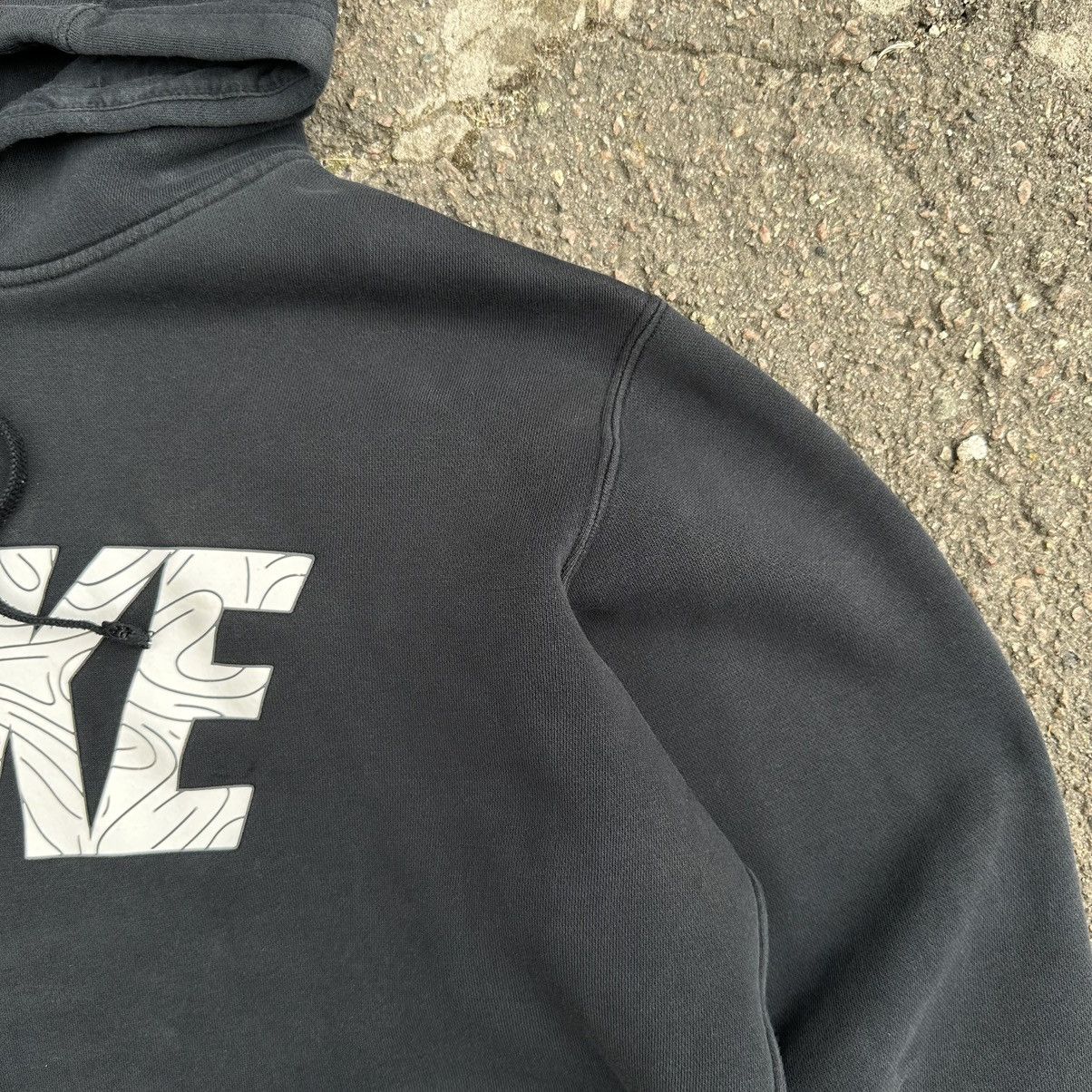 Nike × Vintage Vintage Nike Hoodie Big Logo 90s Trashed Y2K Style USA Size US M / EU 48-50 / 2 - 4 Thumbnail