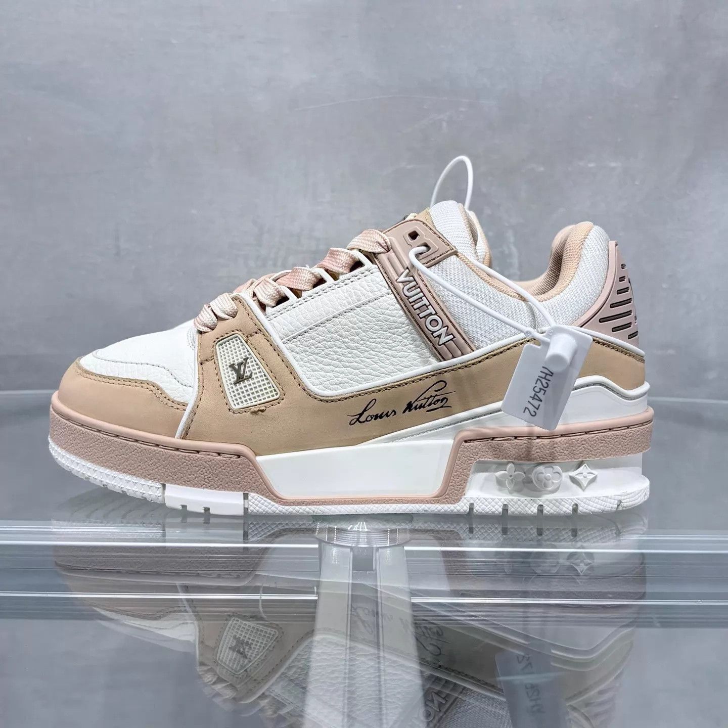 Louis Vuitton LV Trainer Pink White UK1.5 EU35.5 YH25471 Size US 5 / IT 35 - 3 Thumbnail