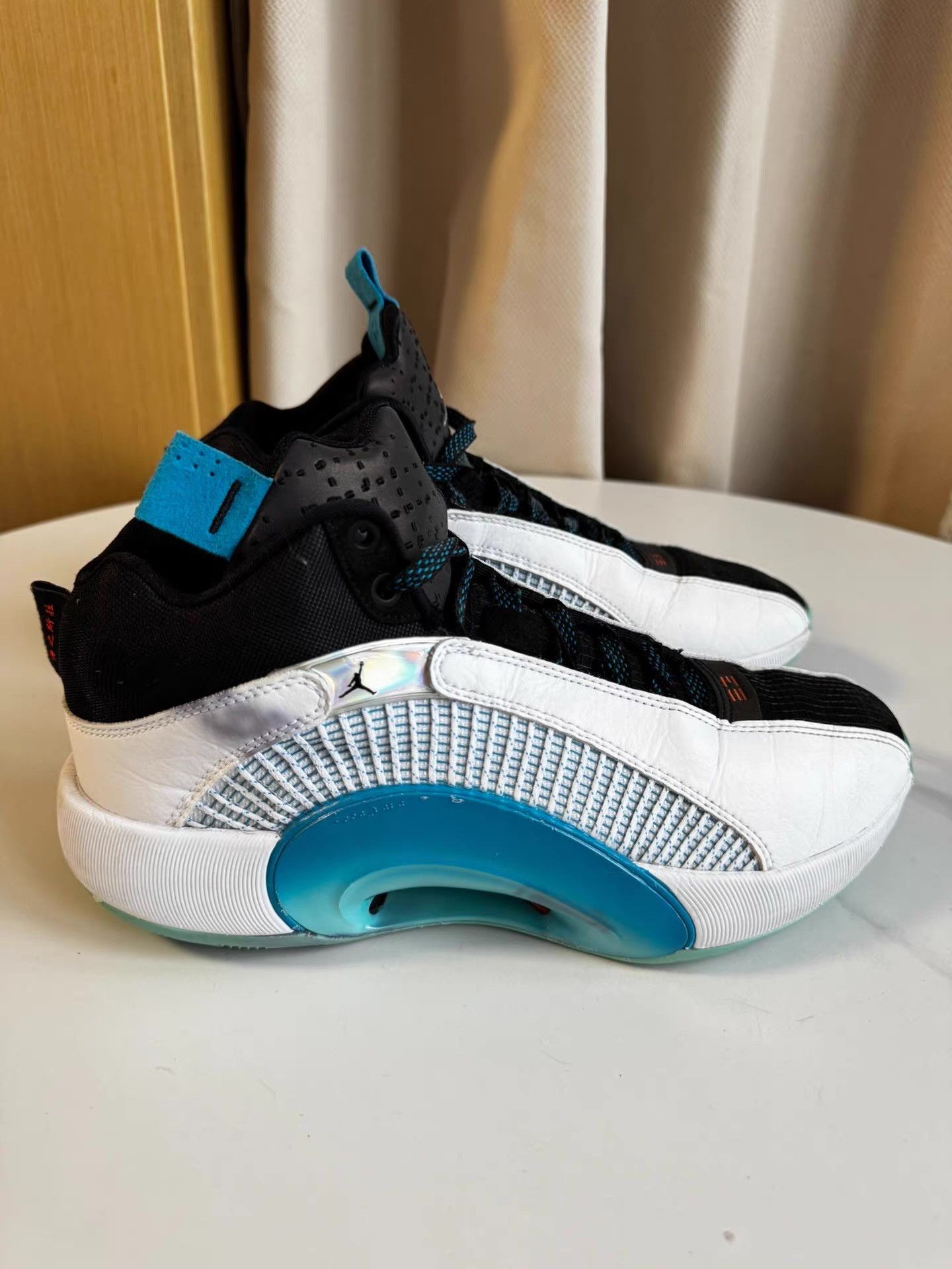 Nike Air Jordan 35GuoAiluncolorwaywhitebluelake greenmid-top Q10 Size US 8 / EU 41 - 2 Thumbnail