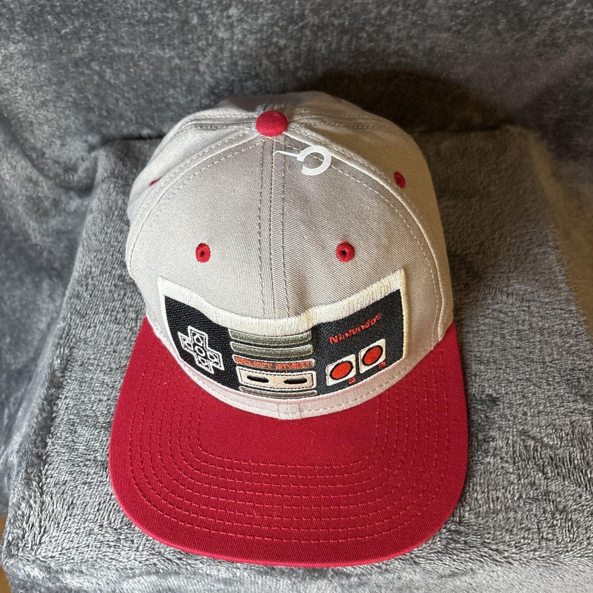 Nintendo Nintendo SnapBack Hat NES Controller 2017 Embroidered Size ONE SIZE - 6 Thumbnail