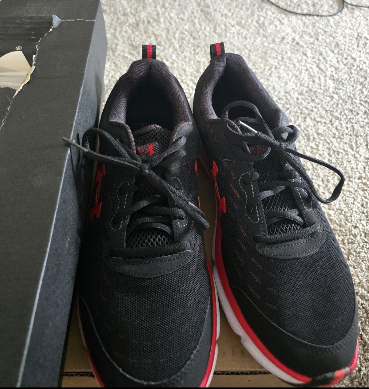 Under Armour Under Armour Charged Assert 10 Athletic Sneakers Size 13 Size US 13 / EU 46 - 1 Thumbnail