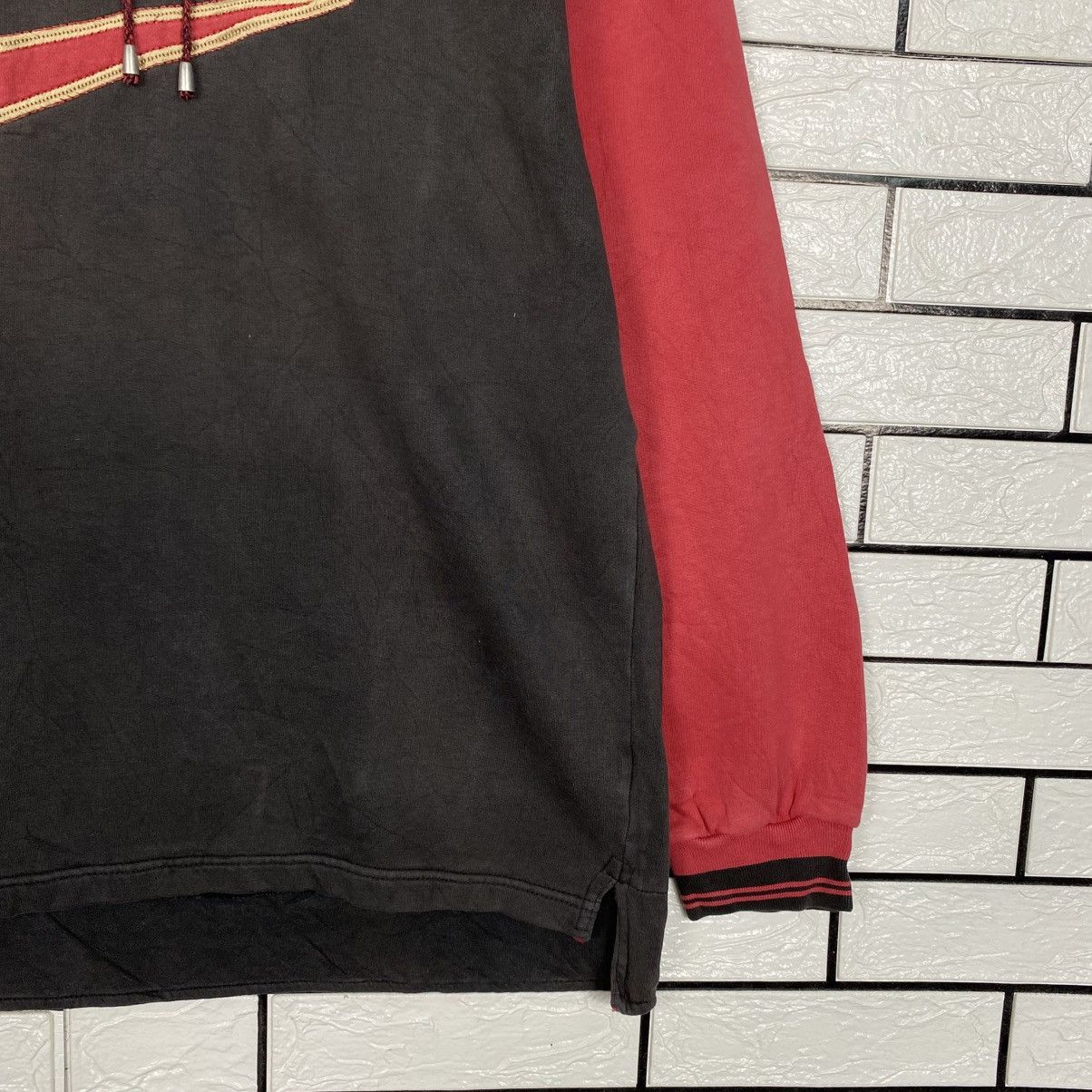 Nike Vintage Sweater Hoodie Nike Big Logo Sun Faded Style Size US M / EU 48-50 / 2 - 6 Thumbnail