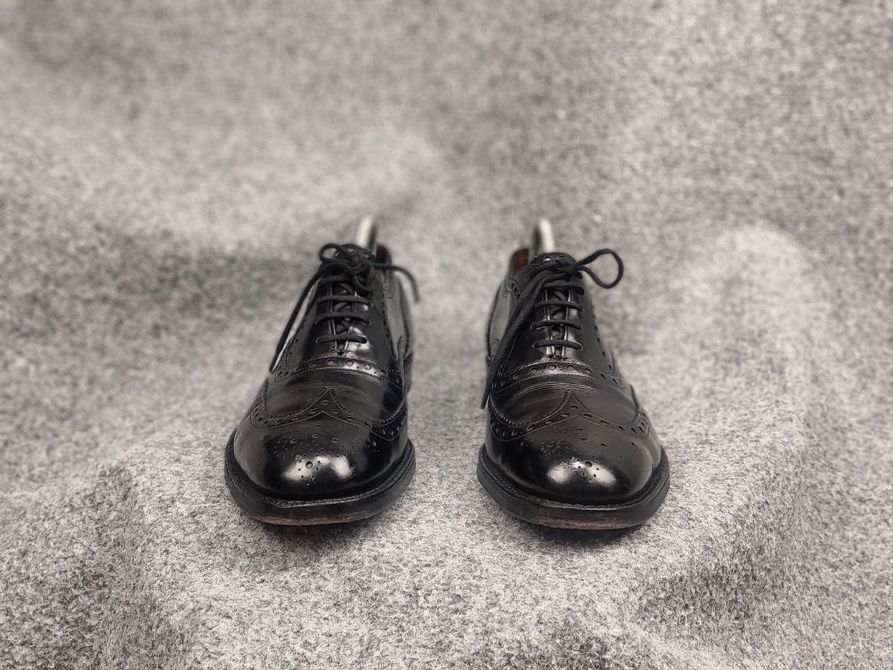 Church's Church's Burwood Polished Binder Brogue Black Leater shoes Size US 10 / EU 43 - 3 Thumbnail