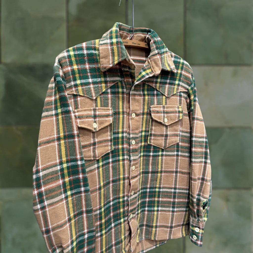 Vintage VINTAGE 70s Mens Medium Button Up Flannel Shirt Heavyweight Cotton Plaid Brown Size US M / EU 48-50 / 2 - 1 Thumbnail