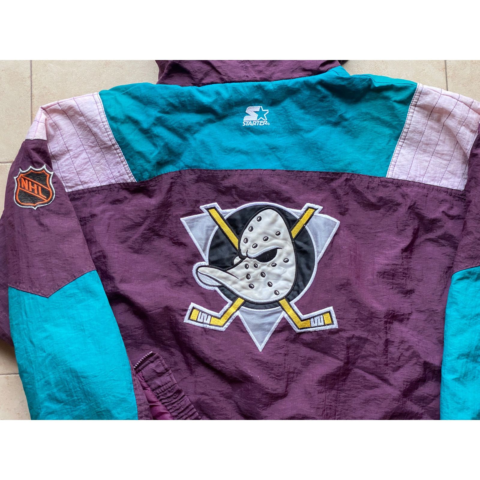 NHL × Starter Anaheim Mighty Ducks 90s STARTER puffer Pullover XL NHL vtg Size US XL / EU 56 / 4 - 4 Thumbnail