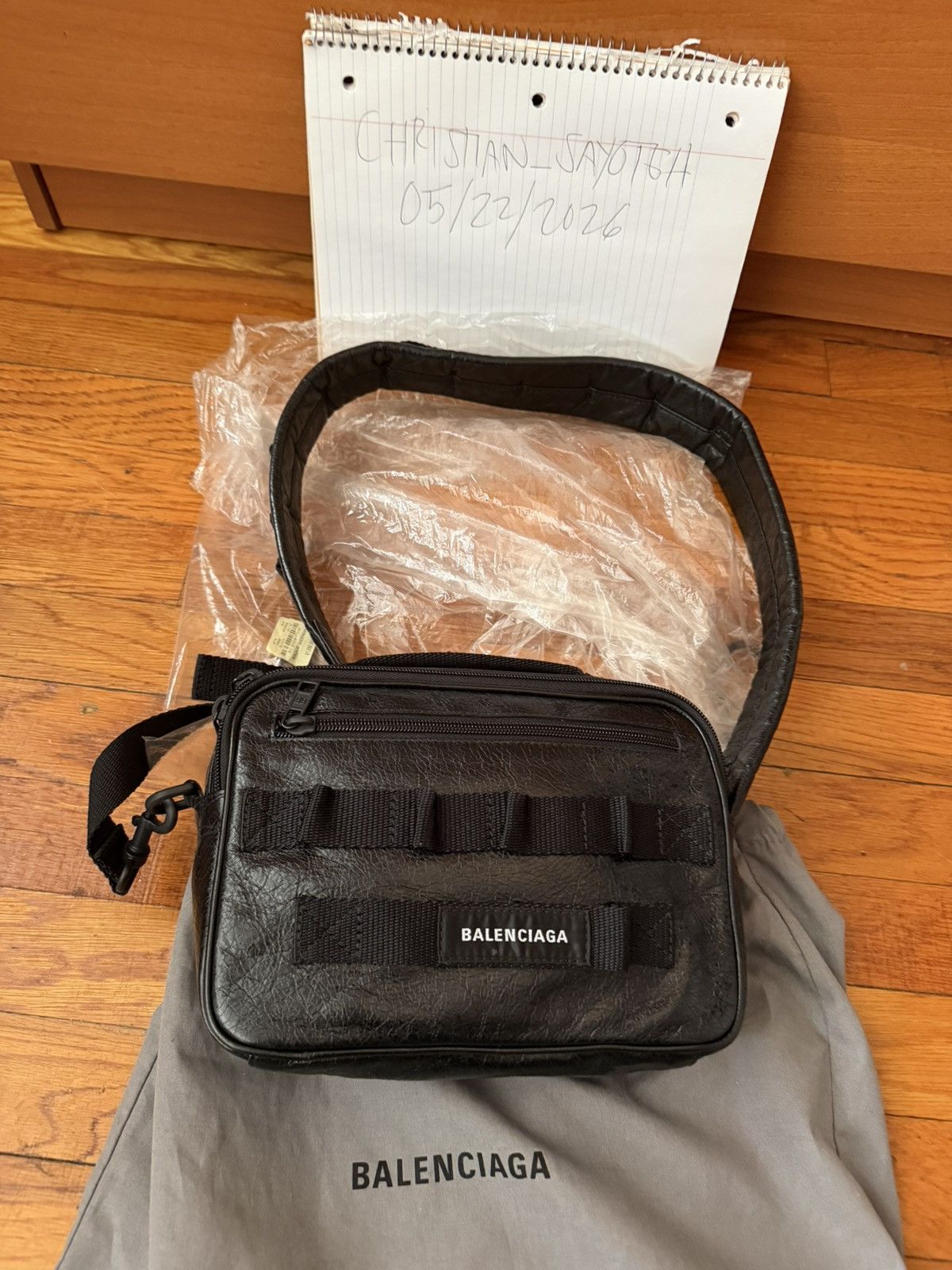 Balenciaga Balenciaga Army pouch strap bag/ messenger leather bag Size ONE SIZE - 1 Thumbnail