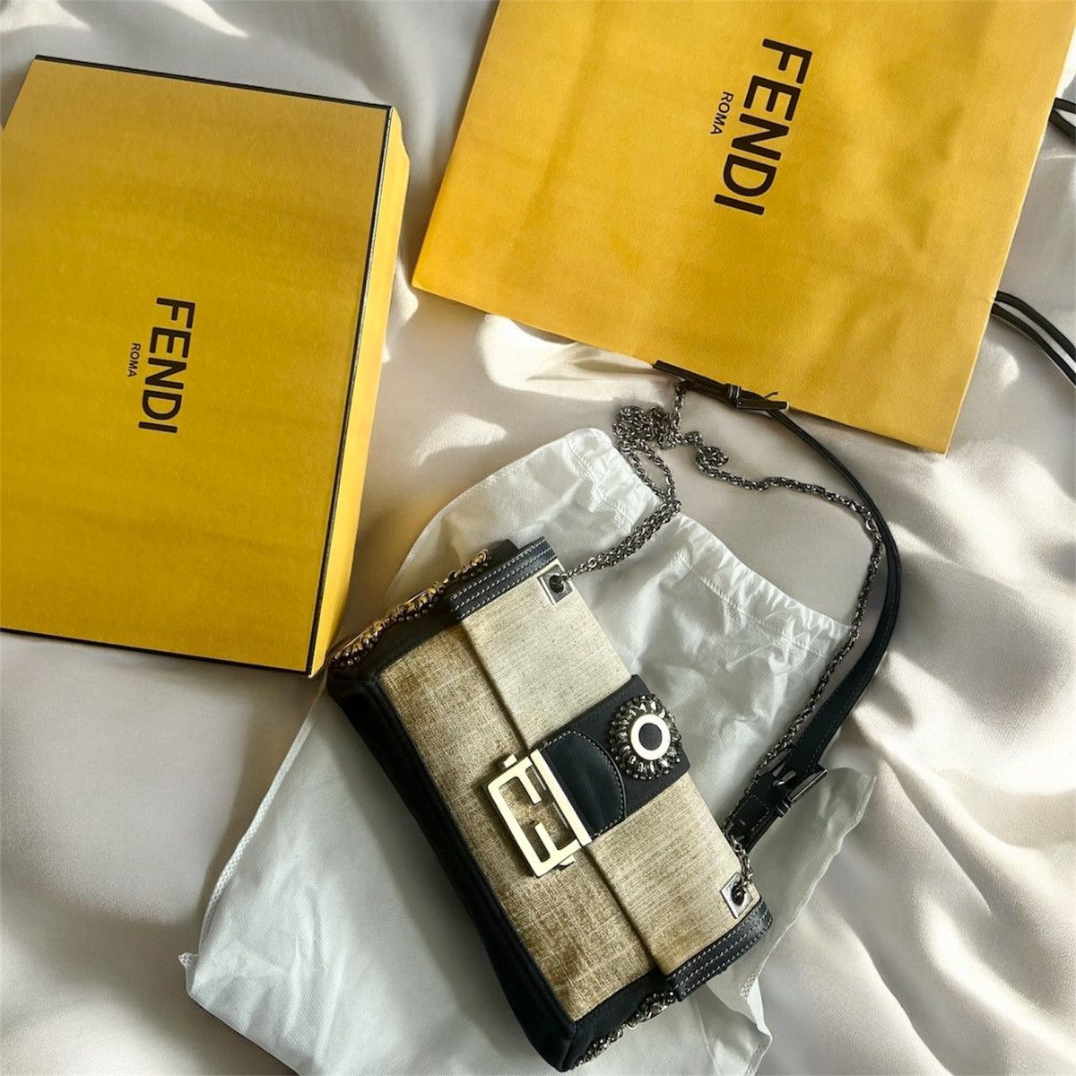 Fendi Fendi Embellished Canvas Baguette Size ONE SIZE - 2 Thumbnail