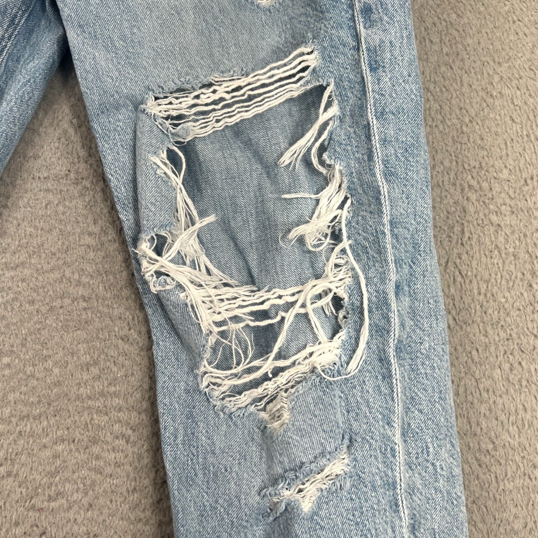 American Eagle Outfitters American Eagle Jeans Womens 2 90s Boyfriend Distressed Mid Rise Light Wash Blue 28 in Regular 5-Pocket Design Denim Cotton Blend Zip Belt Loops Size 26" / US 2 / IT 38 - 6 Thumbnail